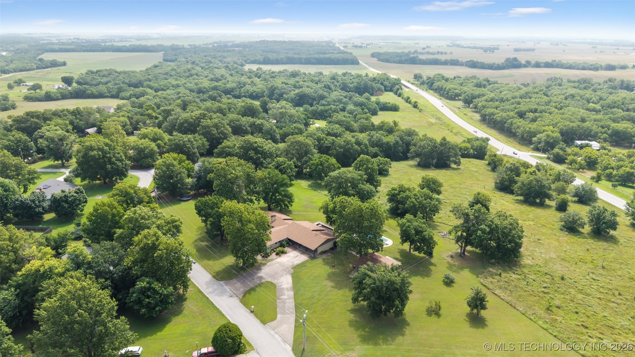 1561 E Country Club Drive Vinita OK 74301