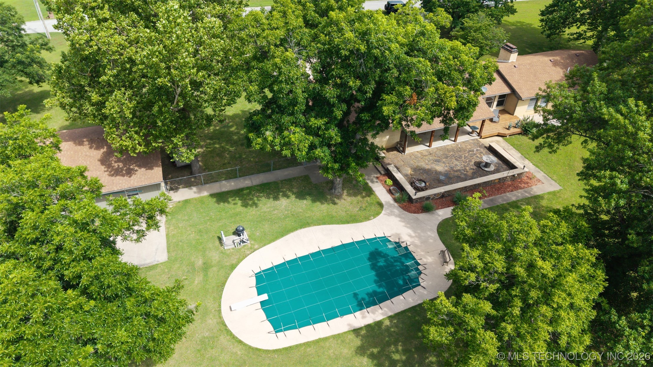 1561 E Country Club Drive Vinita OK 74301