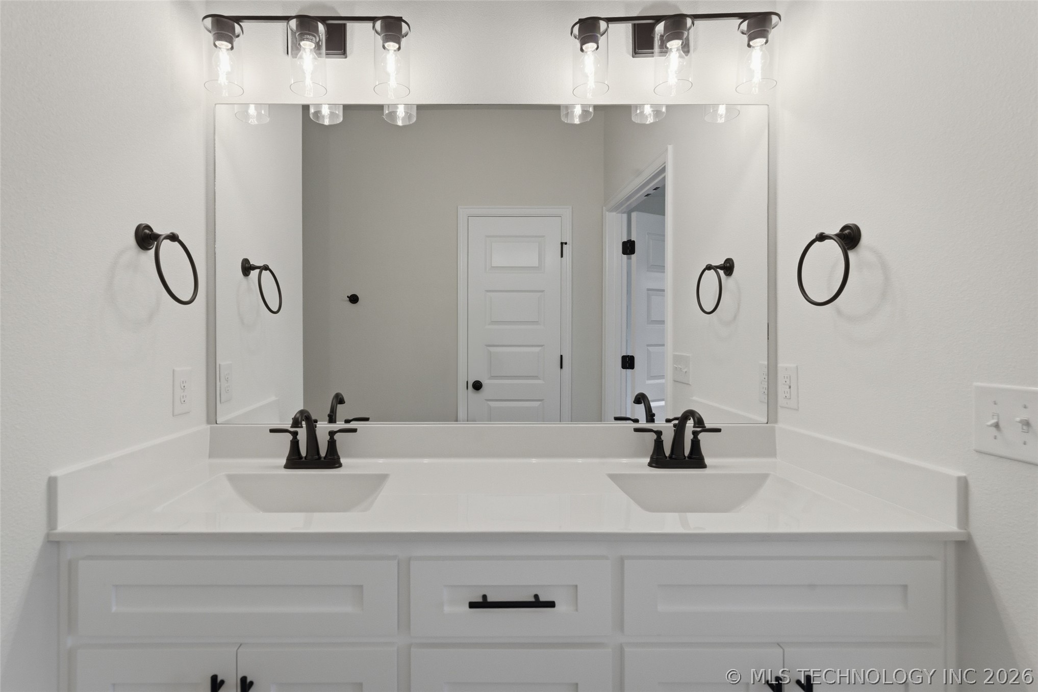 4505 W Van Buren Street Broken Arrow OK 74011