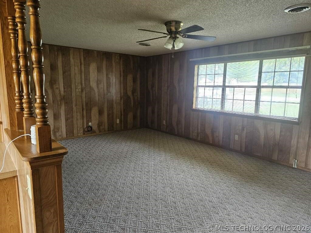 206 N Grand Avenue Mannsville OK 73447