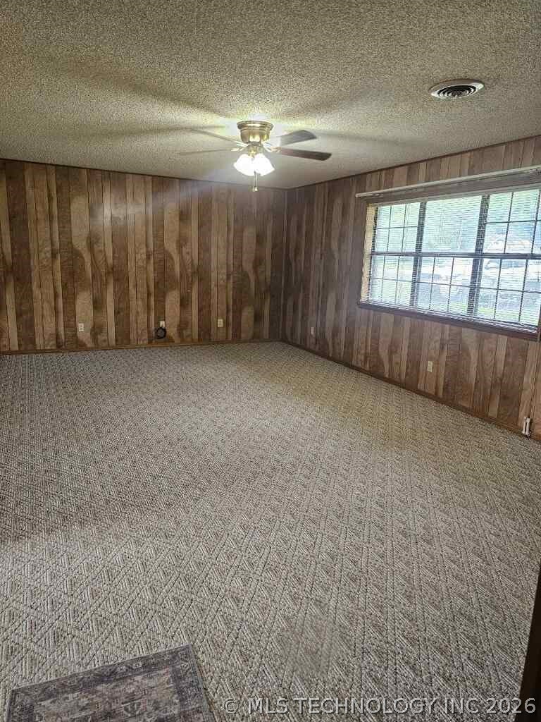 206 N Grand Avenue Mannsville OK 73447