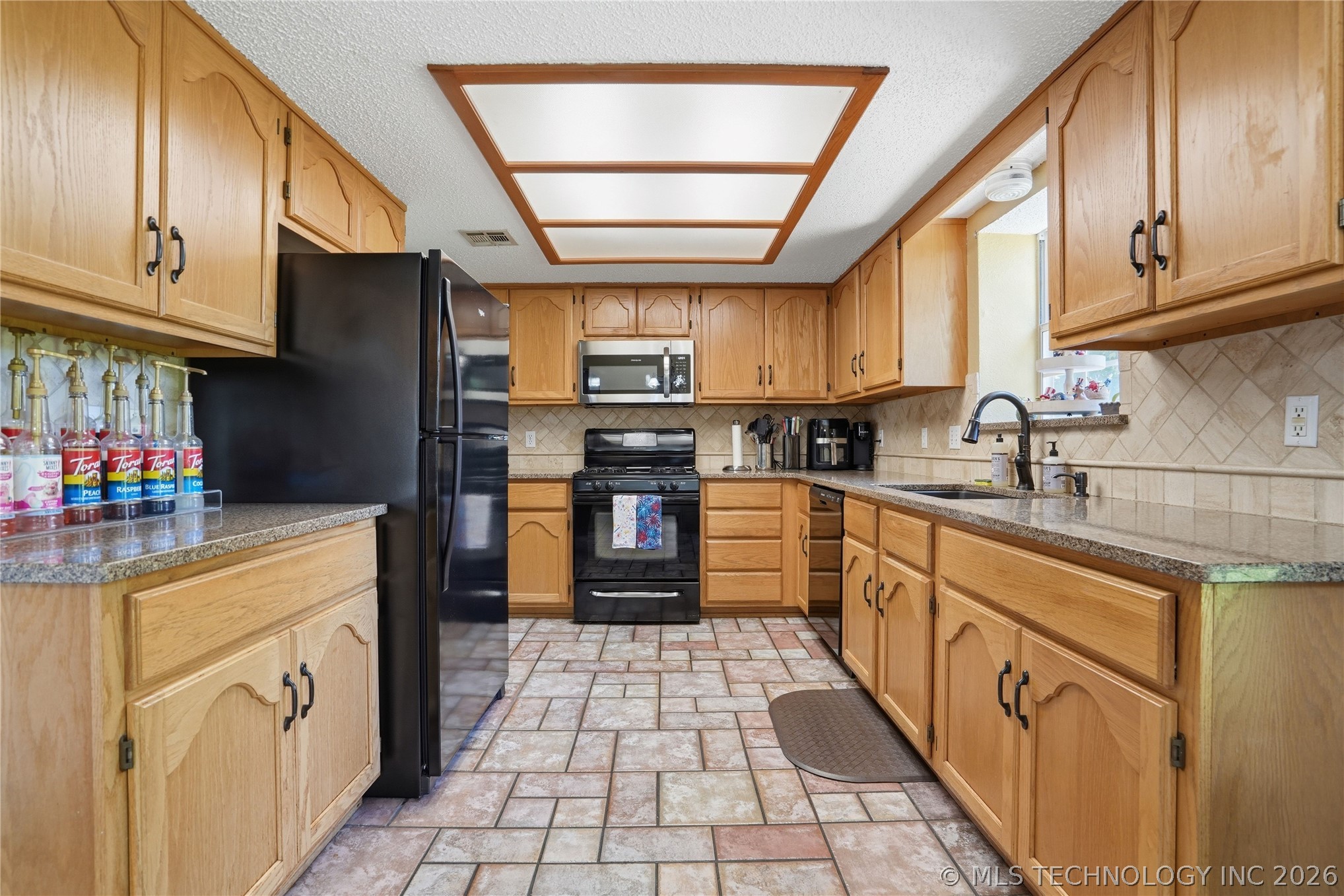 405 W San Diego Street Broken Arrow OK 74011