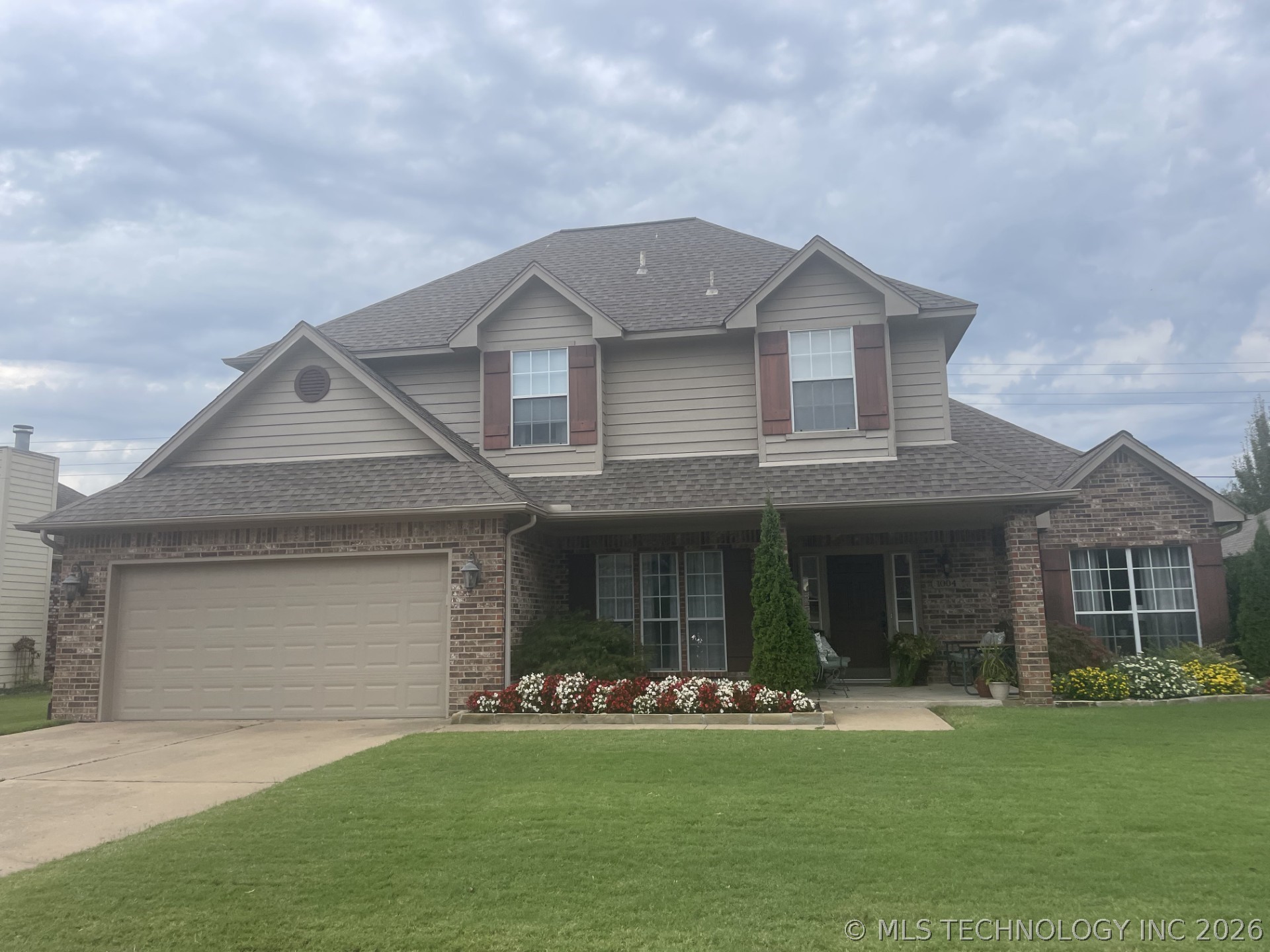 1004 S Yellowood Avenue Broken Arrow OK 74012