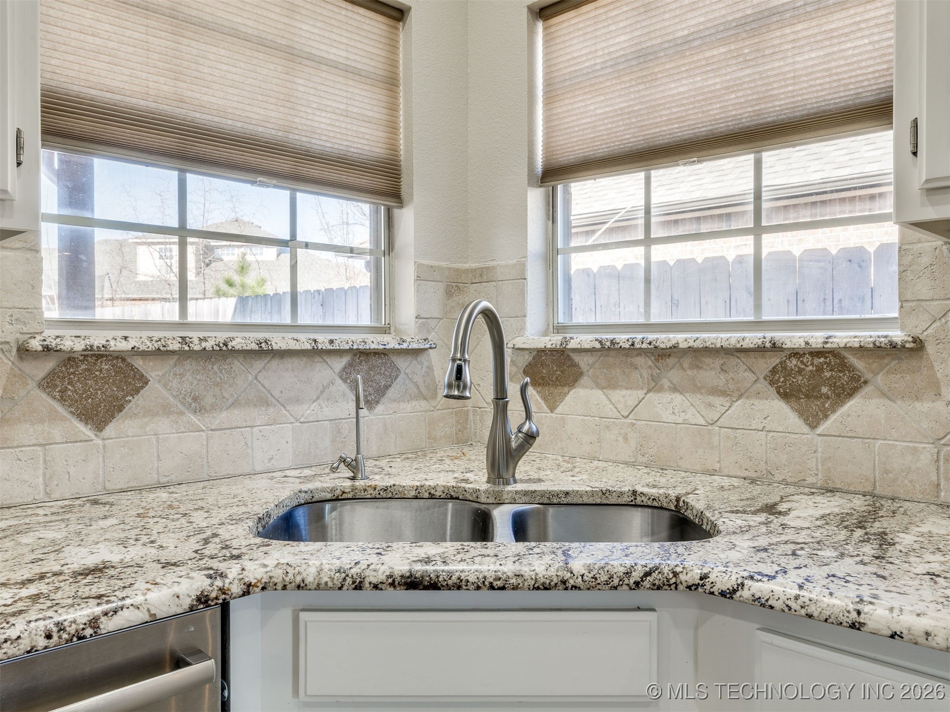 1004 S Yellowood Avenue Broken Arrow OK 74012
