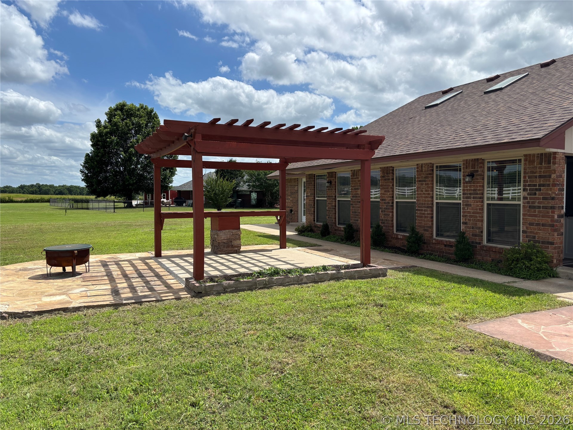 67 Magnolia Drive Lone Grove OK 73401