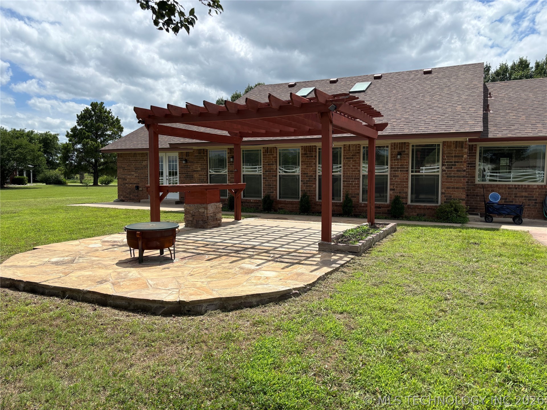 67 Magnolia Drive Lone Grove OK 73401