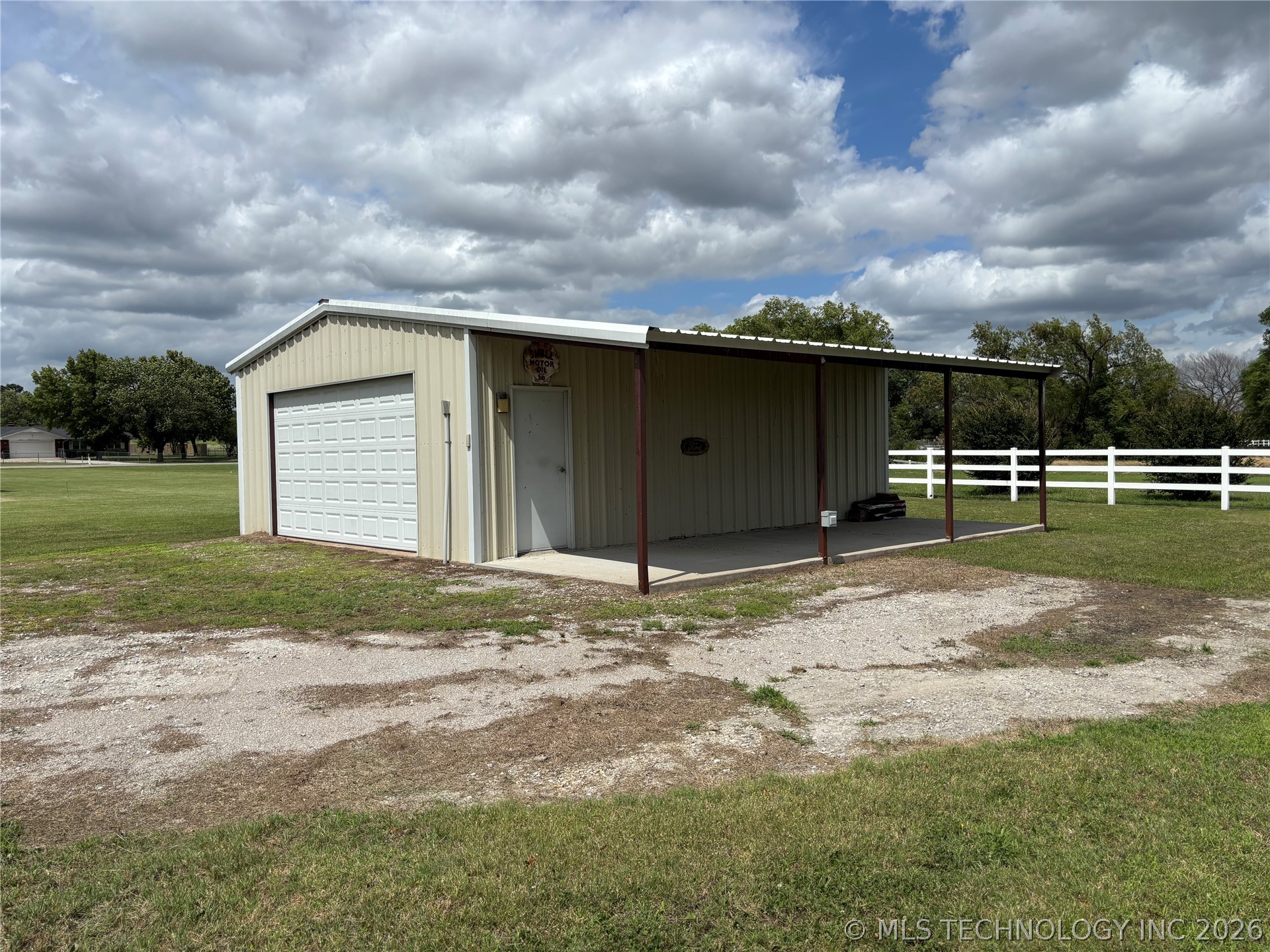 67 Magnolia Drive Lone Grove OK 73401