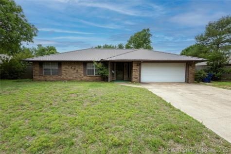 1914 Windsor Drive Duncan OK 73533
