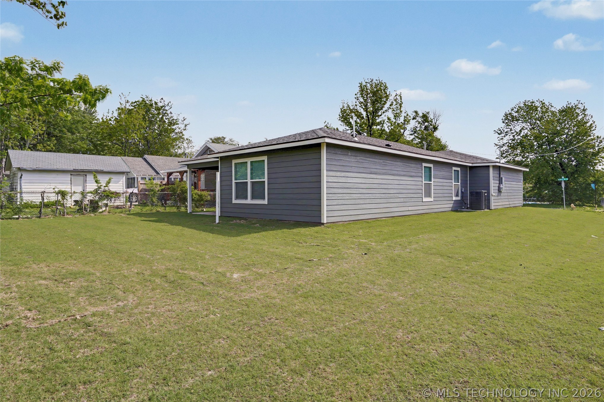 4752 S 27th Westavenue Tulsa OK 74107