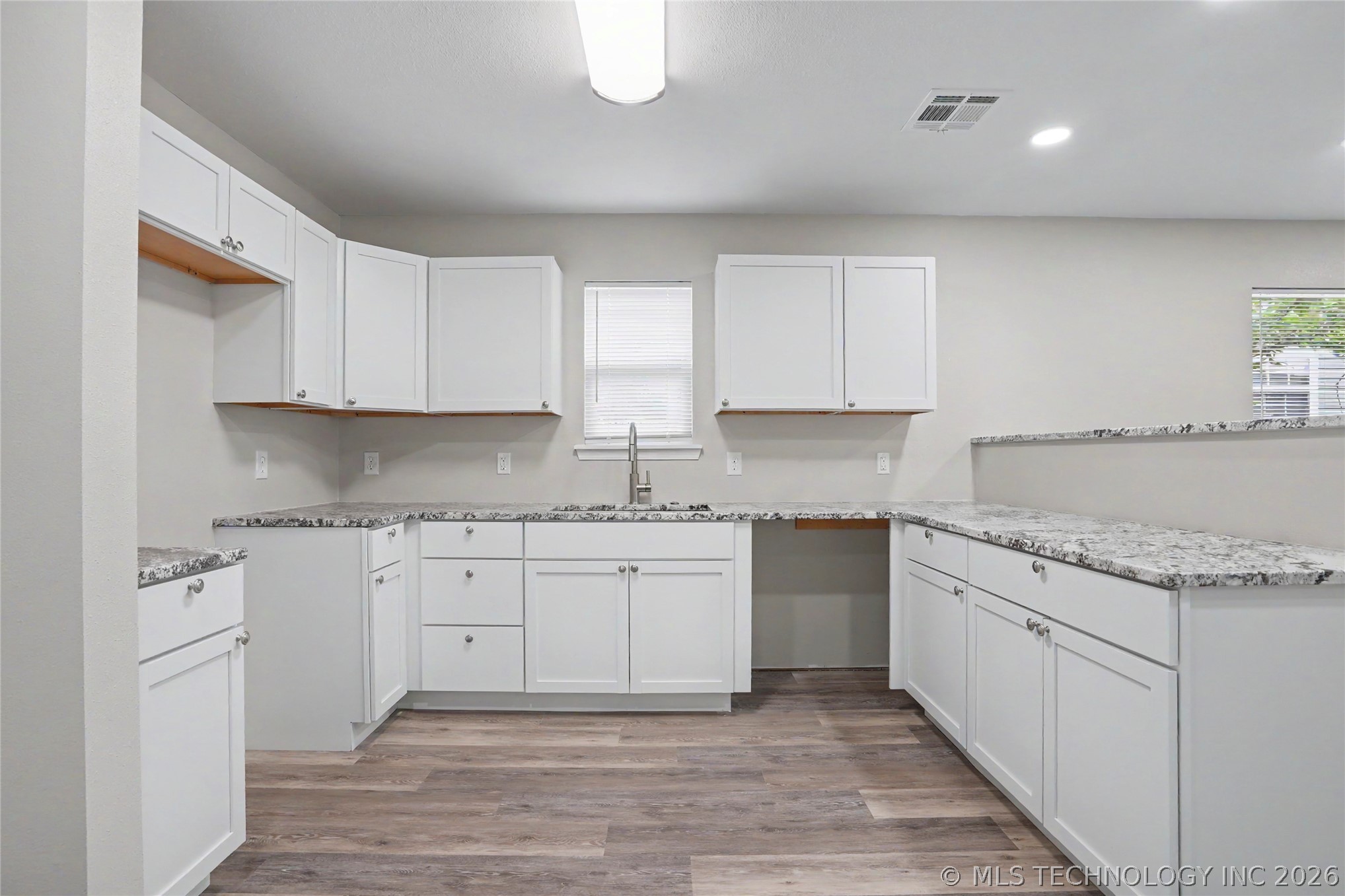 4752 S 27th Westavenue Tulsa OK 74107