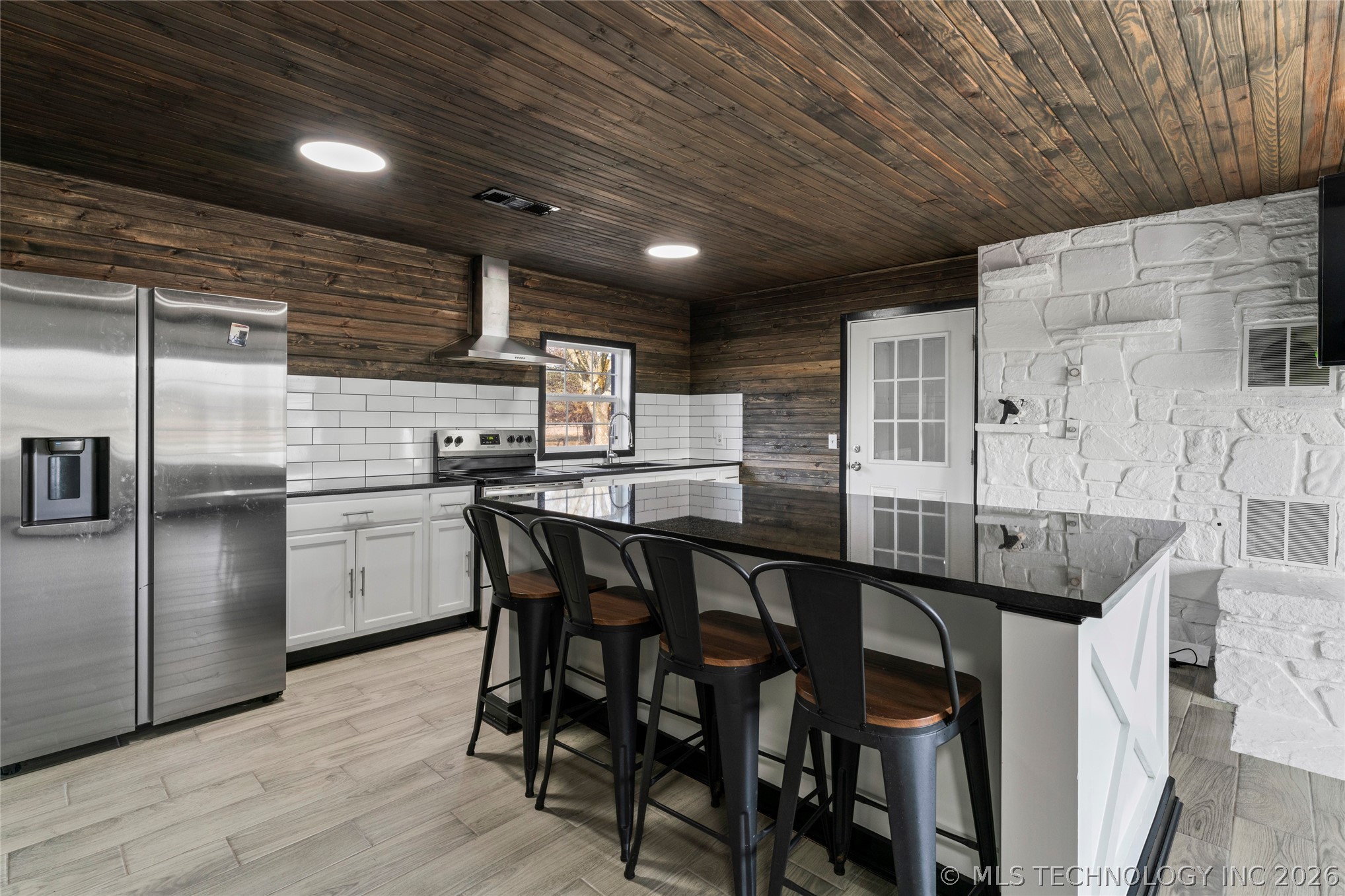17090 S 4170 Road Claremore OK 74017