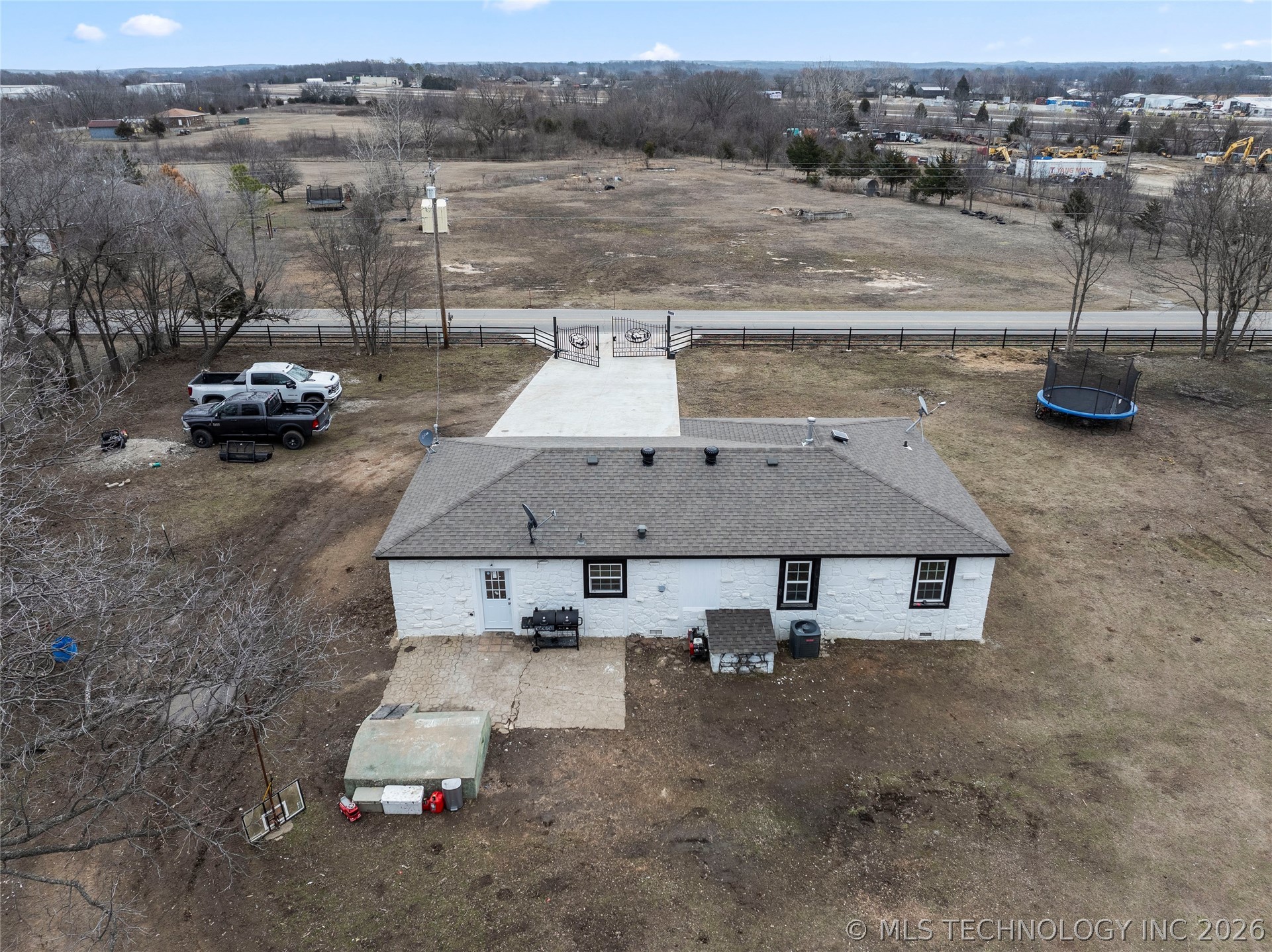 17090 S 4170 Road Claremore OK 74017