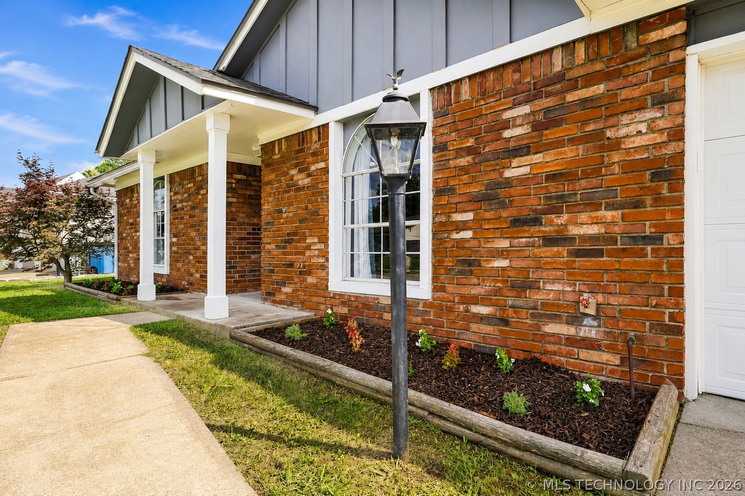 10138 E 24th Place Tulsa OK 74129