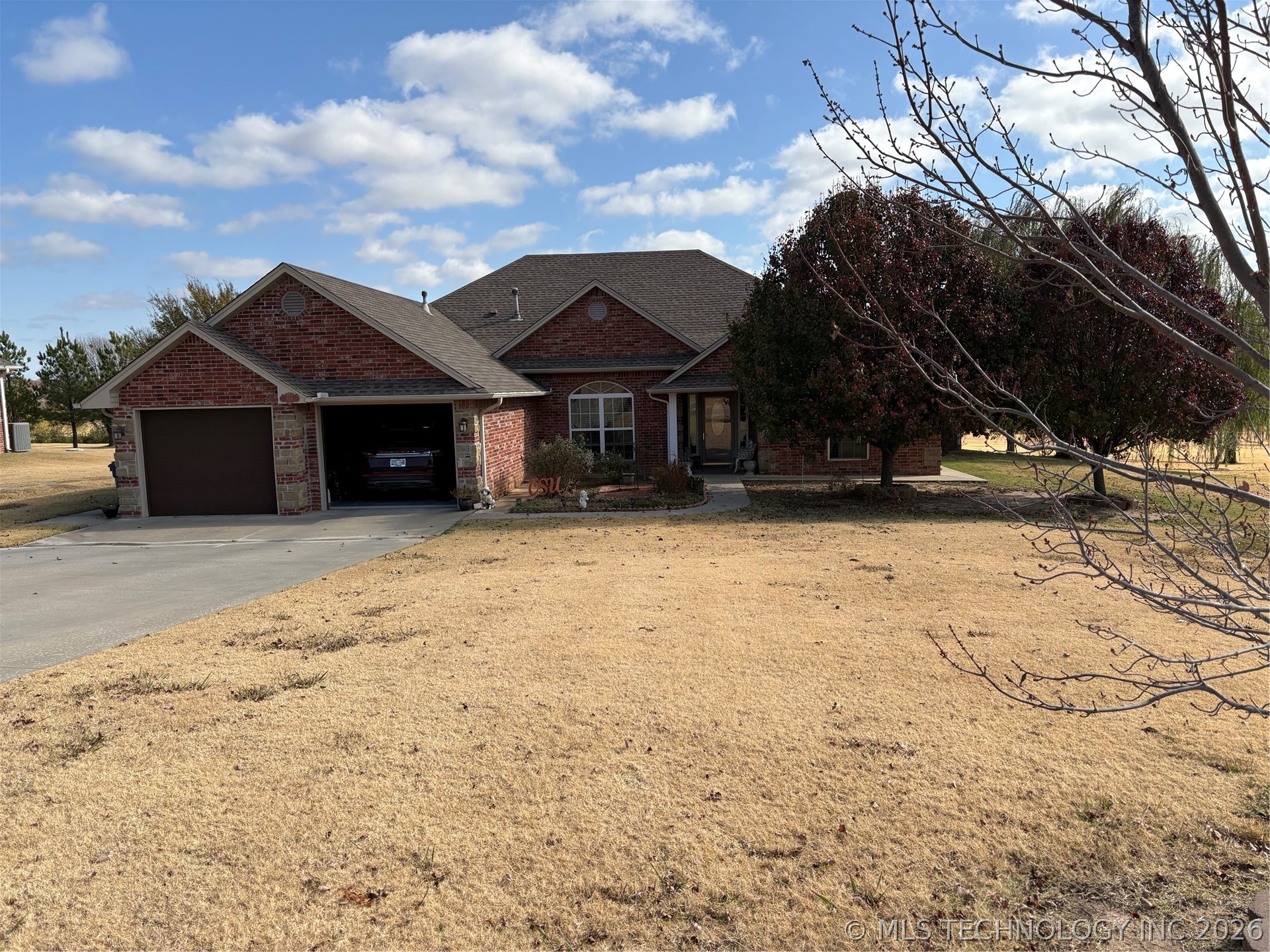 1001 Country Club Cushing OK 74023