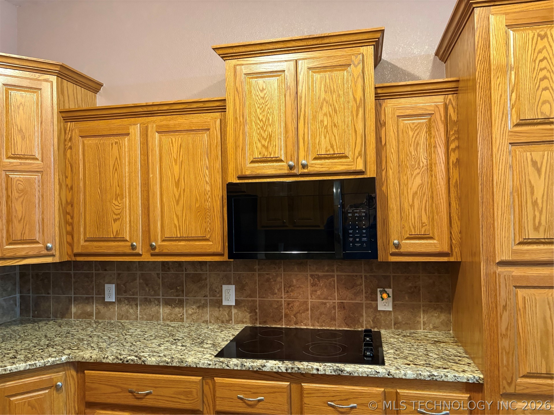 1001 Country Club Cushing OK 74023