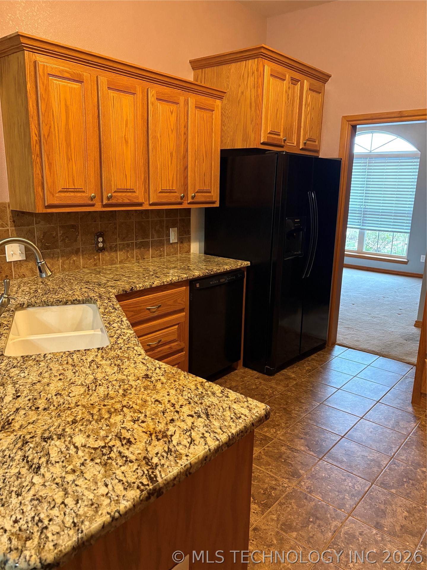 1001 Country Club Cushing OK 74023