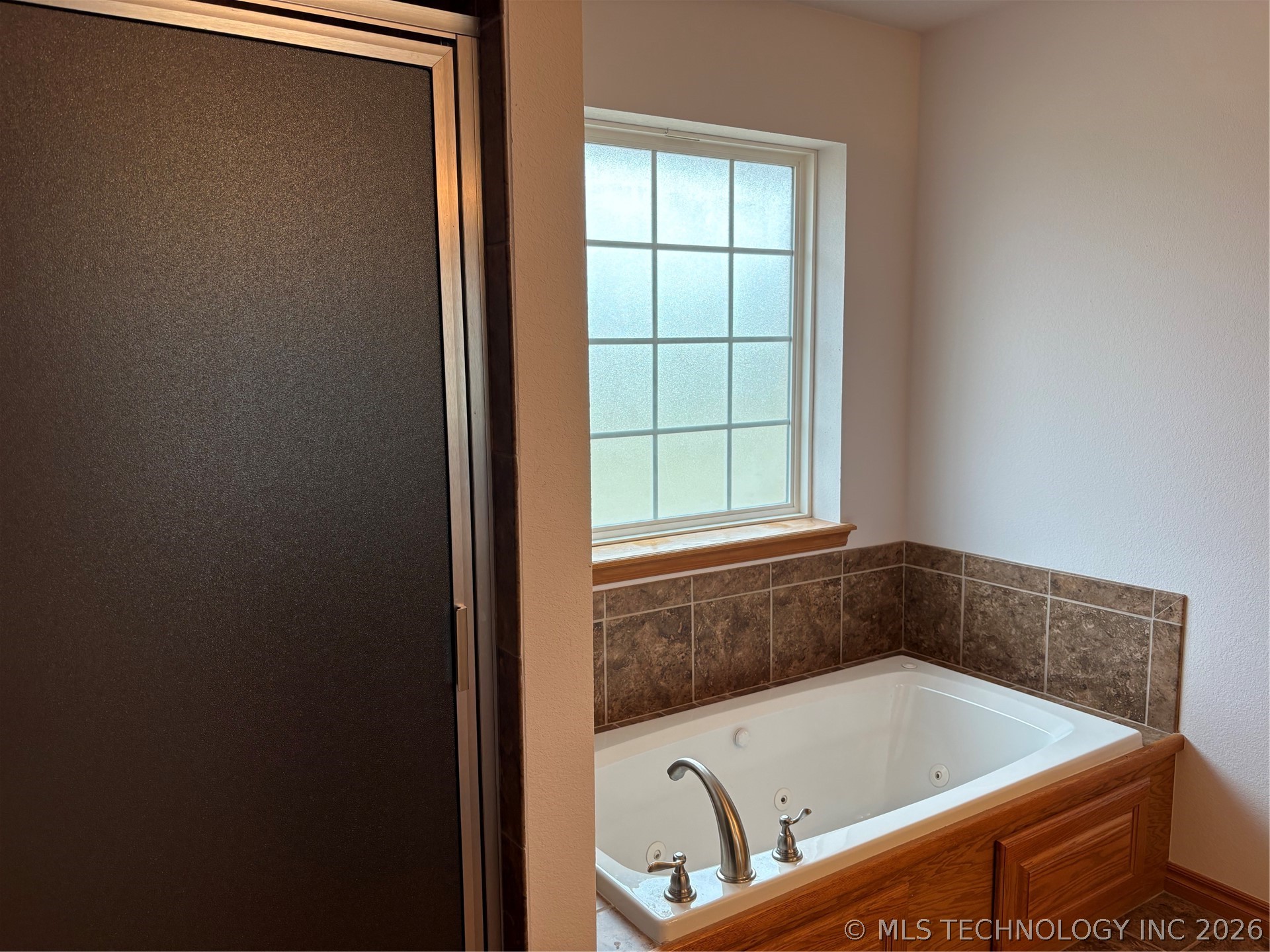 1001 Country Club Cushing OK 74023