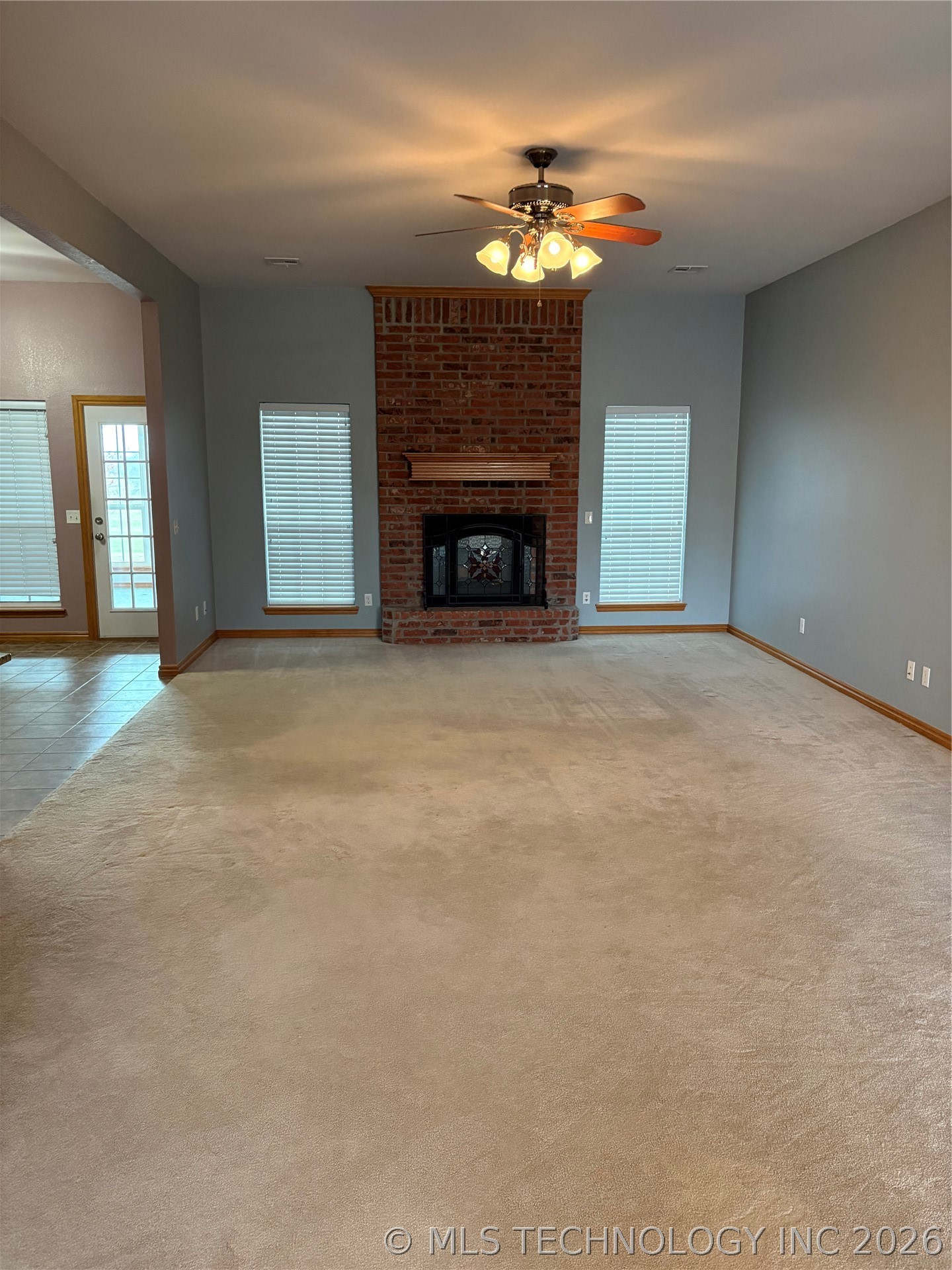 1001 Country Club Cushing OK 74023