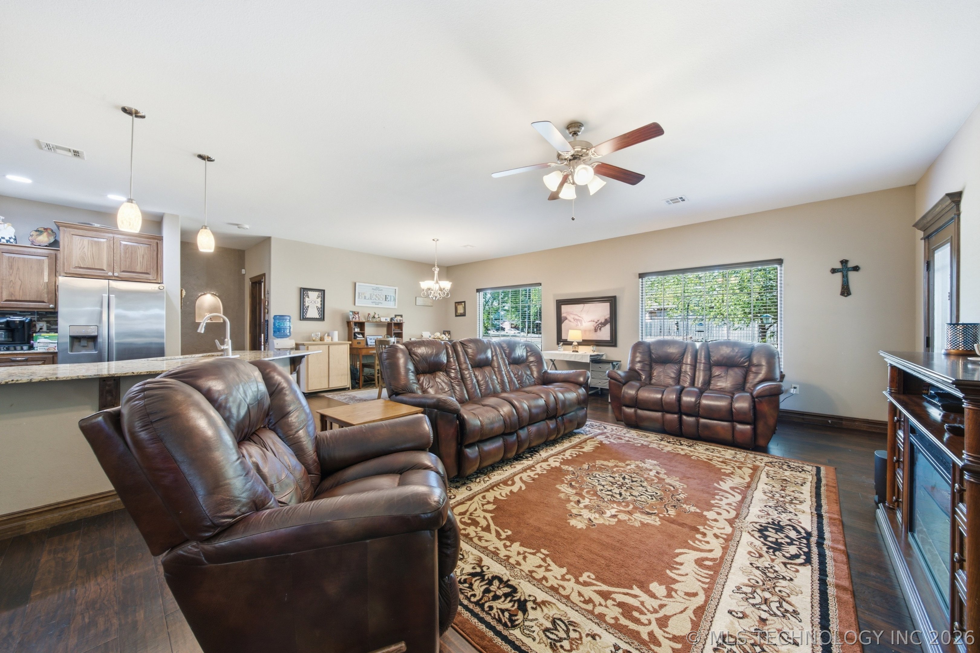 323 S B Street Skiatook OK 74070