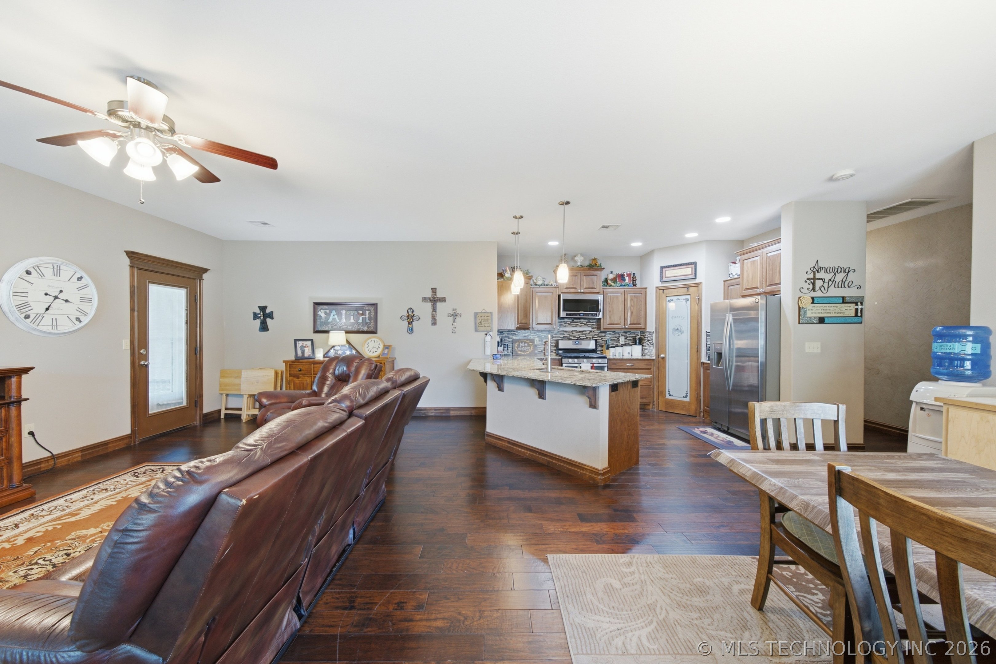 323 S B Street Skiatook OK 74070