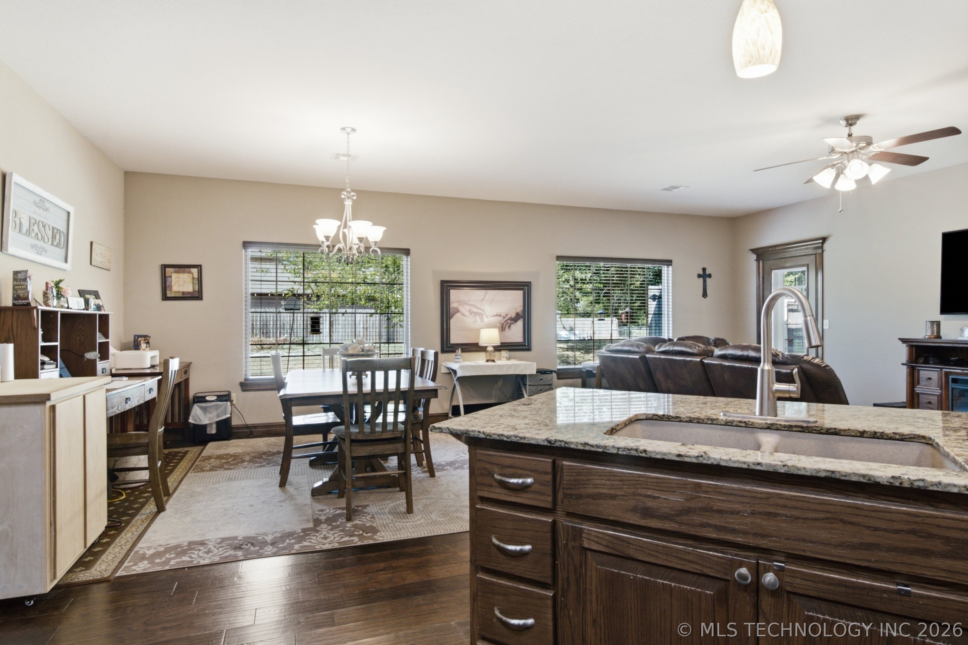 323 S B Street Skiatook OK 74070