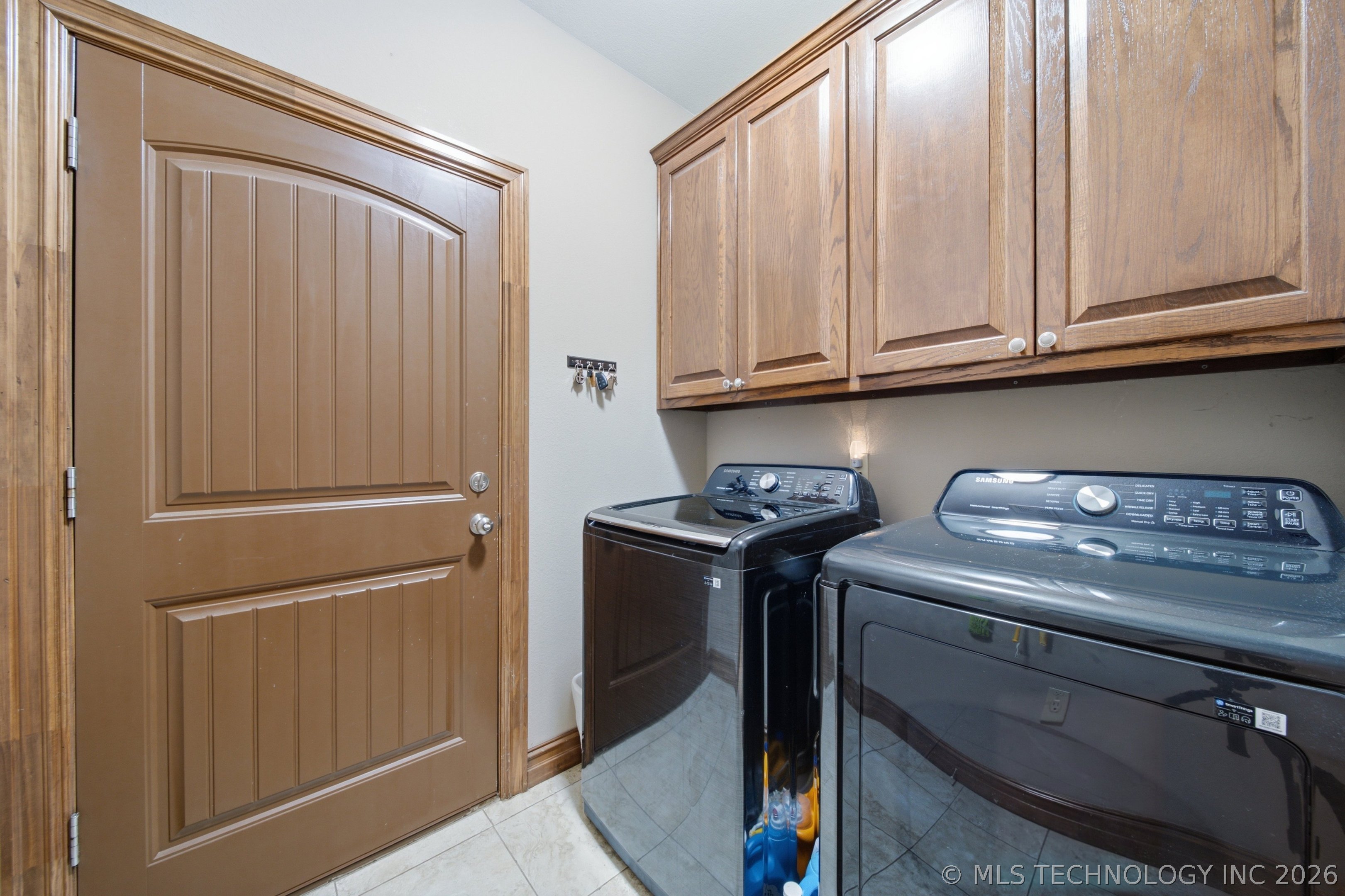 323 S B Street Skiatook OK 74070