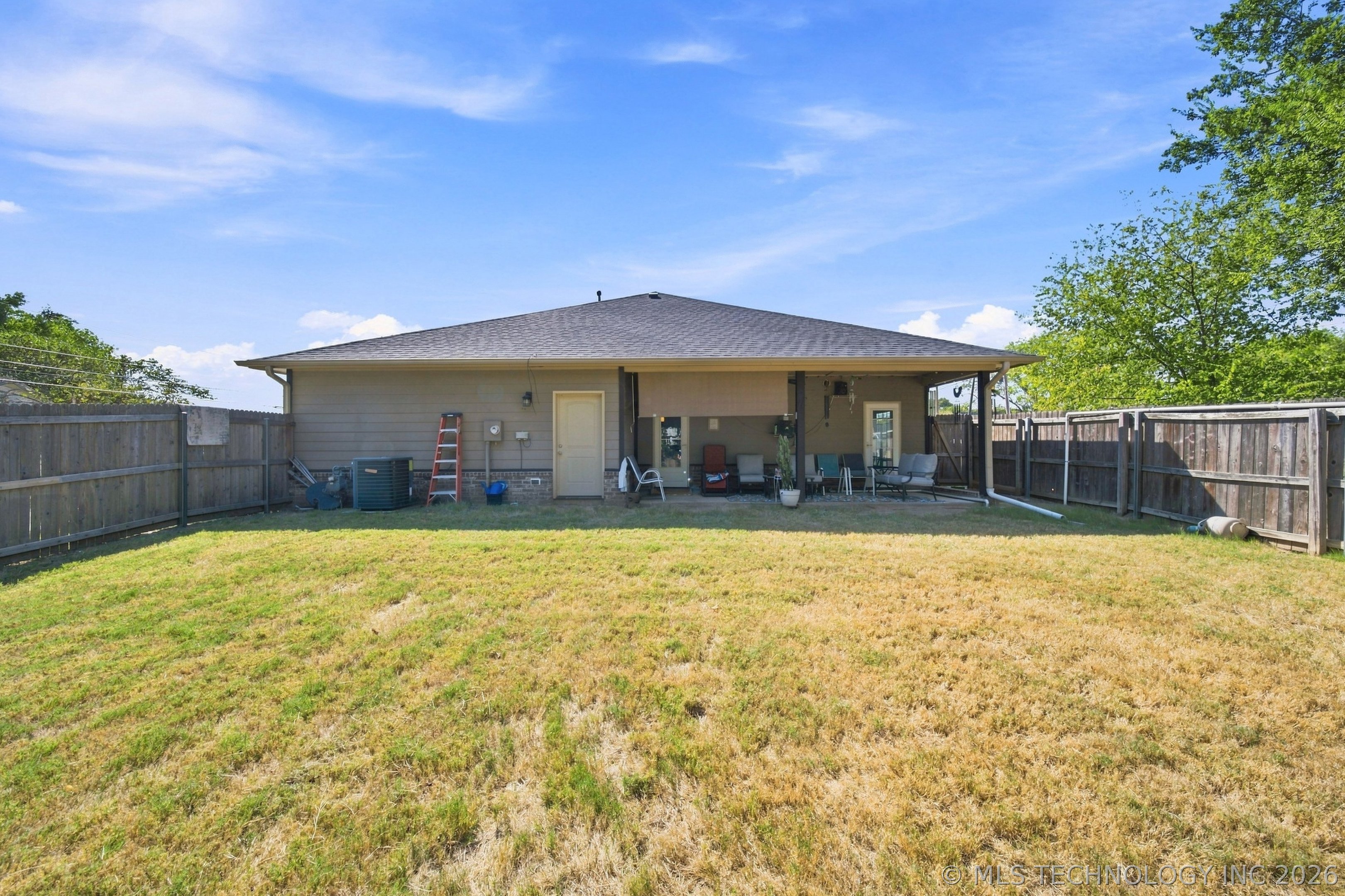 323 S B Street Skiatook OK 74070