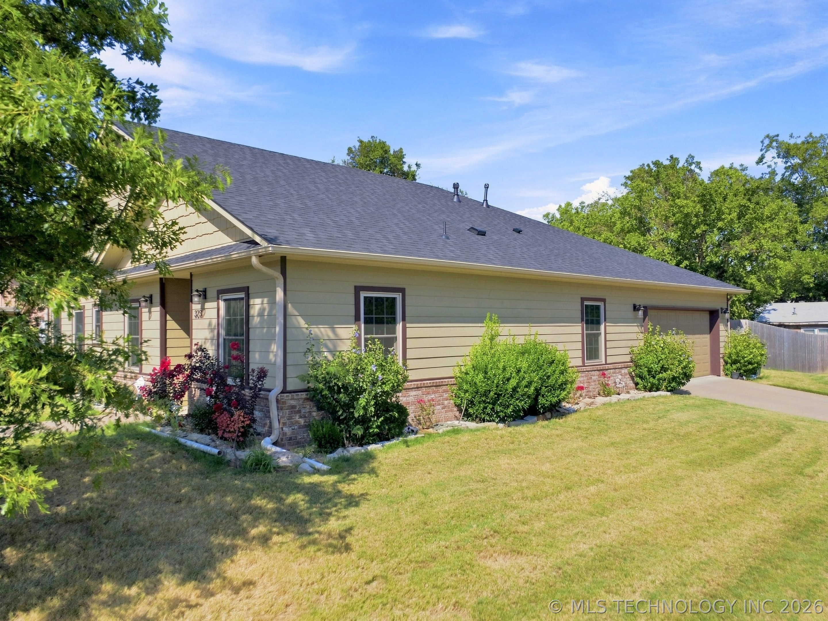 323 S B Street Skiatook OK 74070
