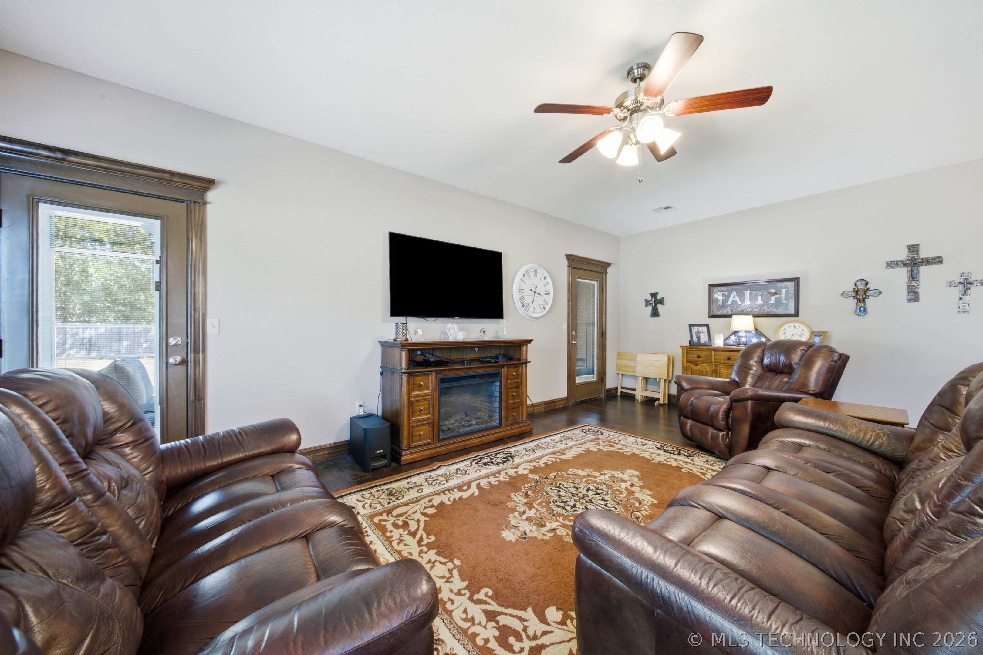 323 S B Street Skiatook OK 74070