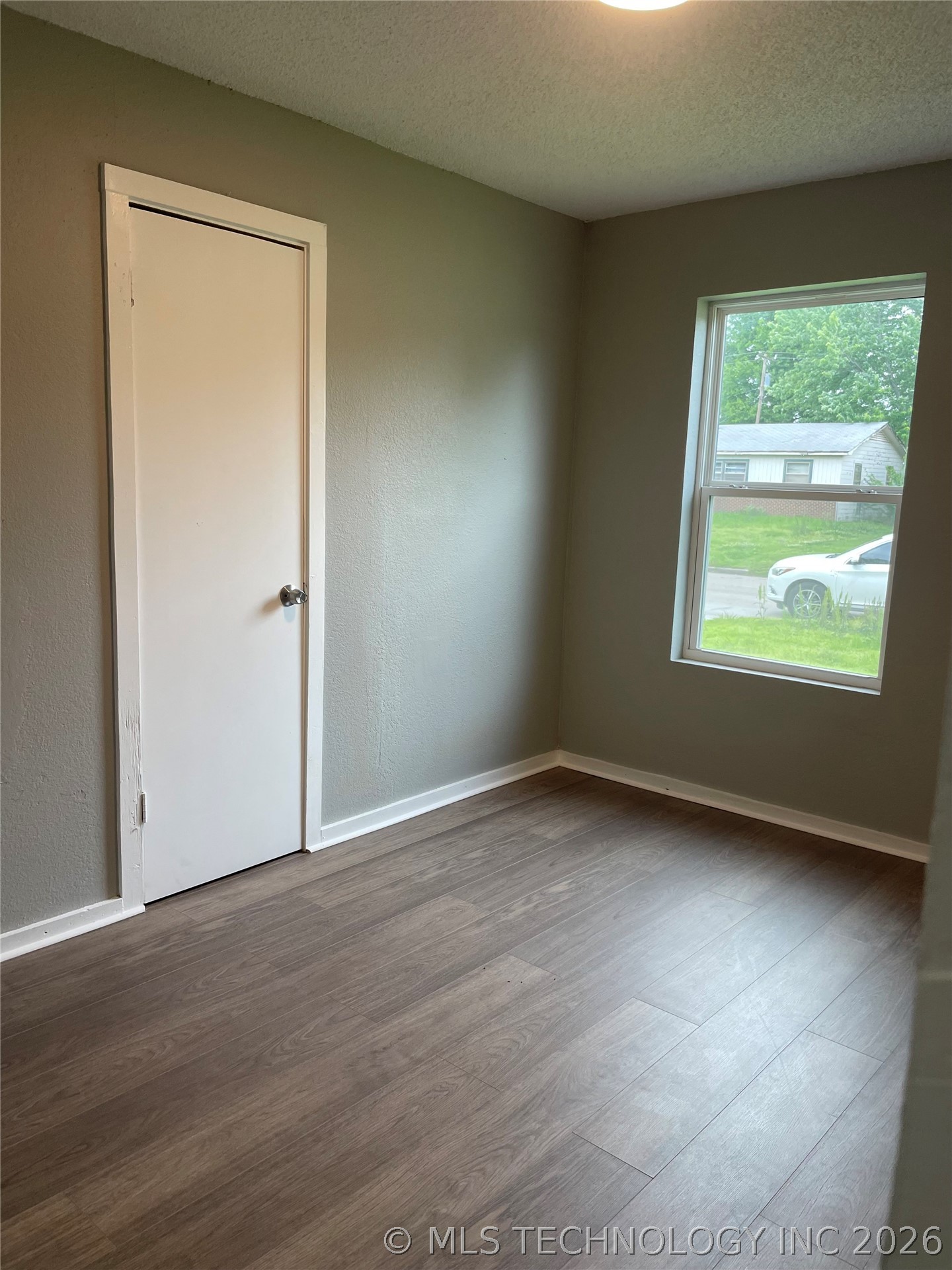 1386 E 51st Place N Tulsa OK 74126