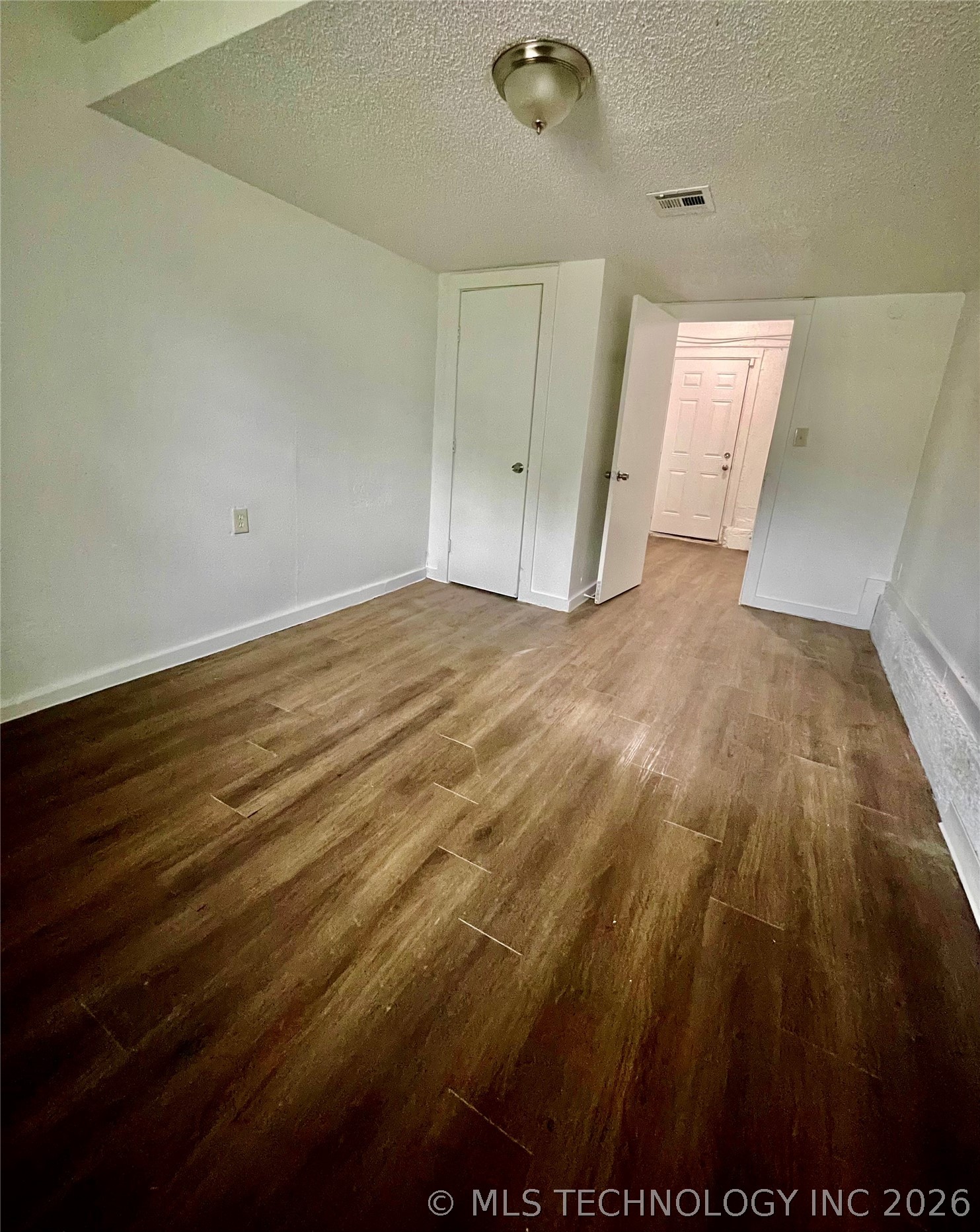 1386 E 51st Place N Tulsa OK 74126