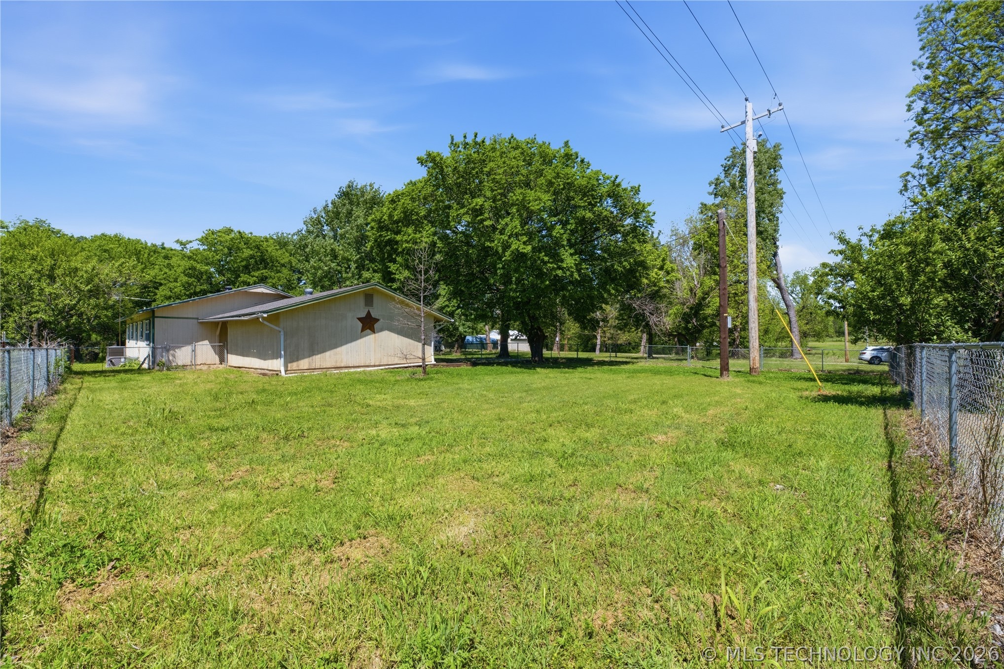 22701 Ns 421 Road Nowata OK 74048