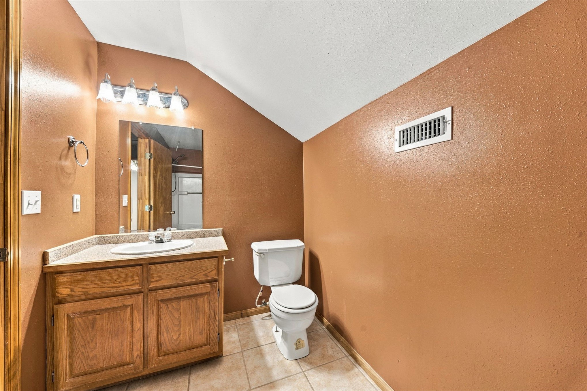 768 E Main Street Adair OK 74330