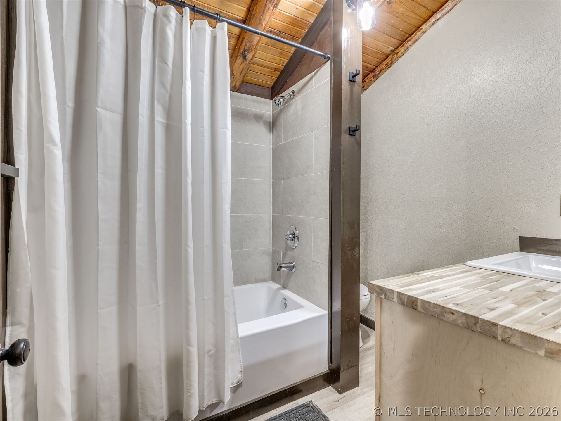 178 N Bk 1900 Road Stigler OK 74462