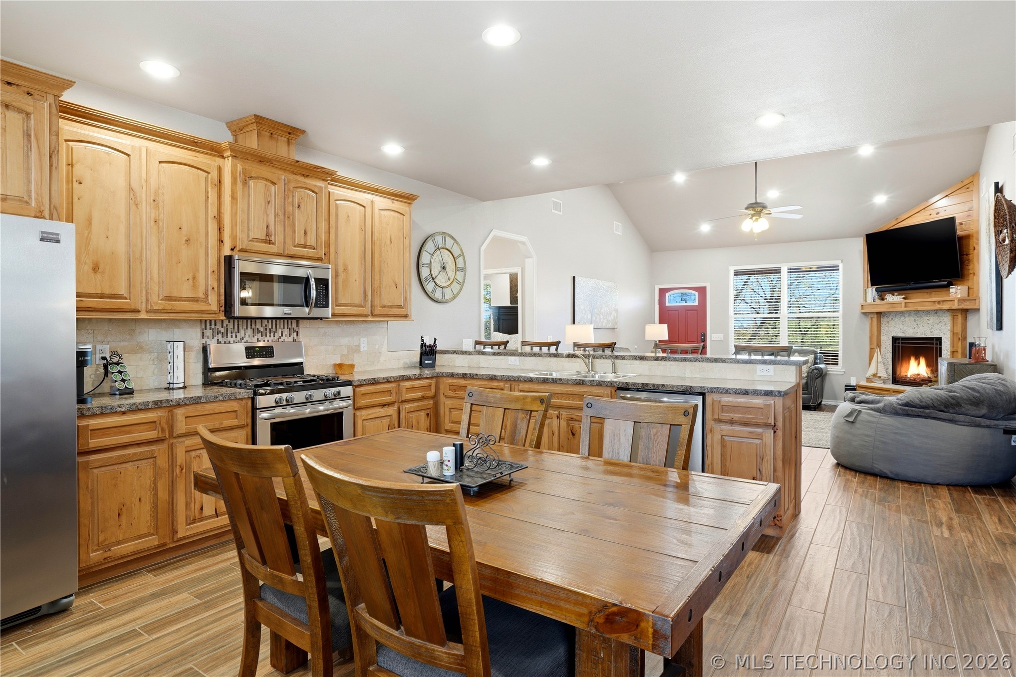446215 E Lakeview Drive Gore OK 74435