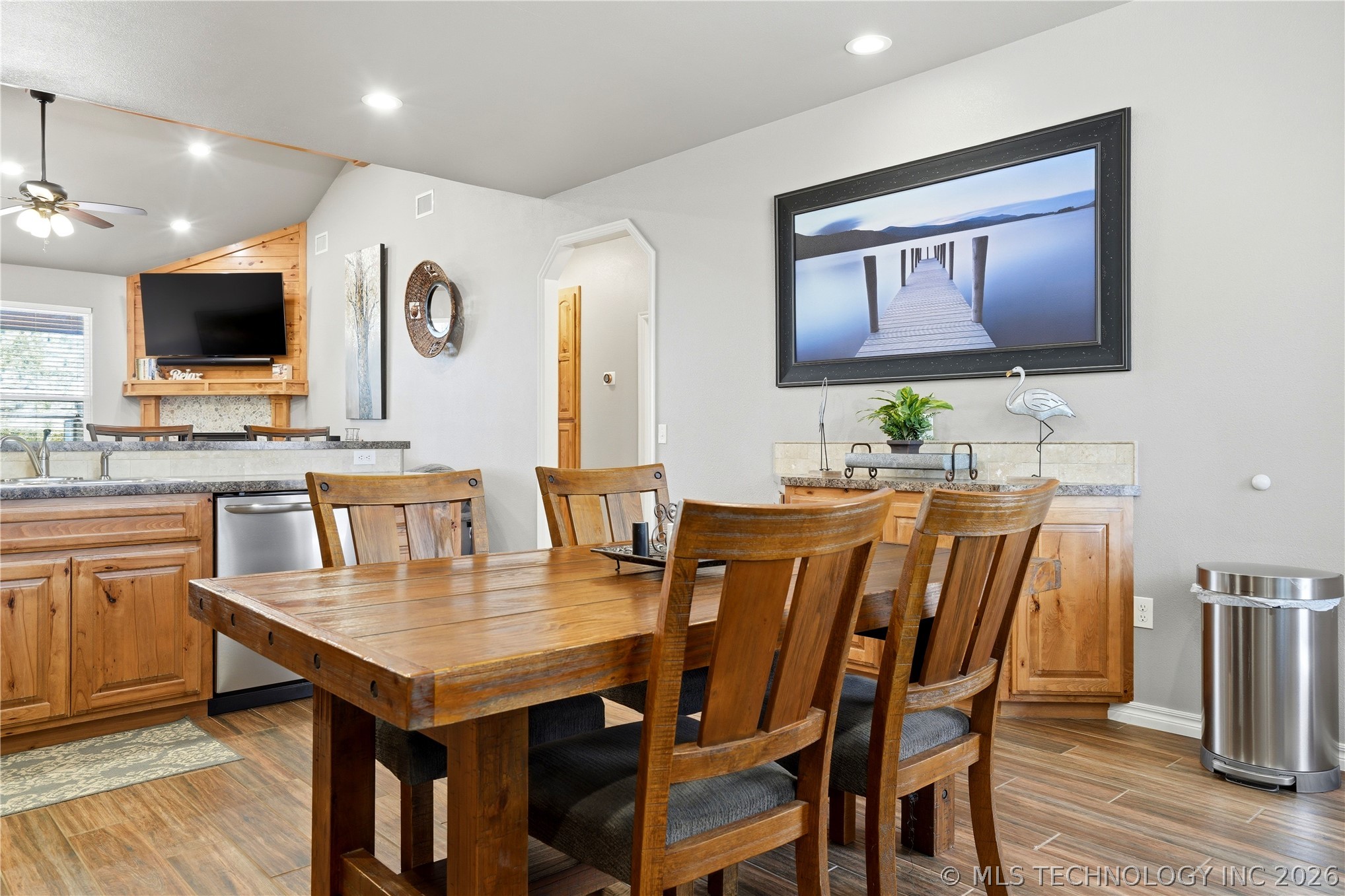 446215 E Lakeview Drive Gore OK 74435