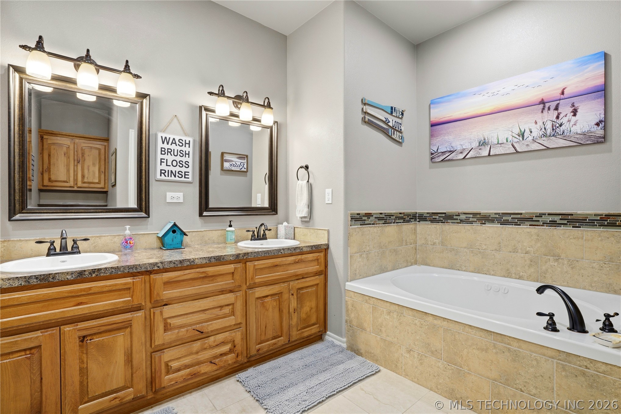 446215 E Lakeview Drive Gore OK 74435