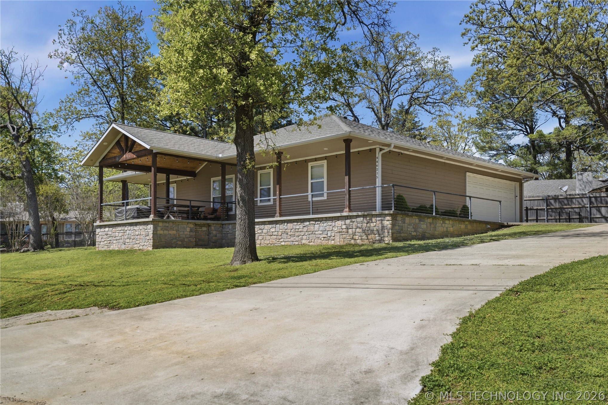 446215 E Lakeview Drive Gore OK 74435