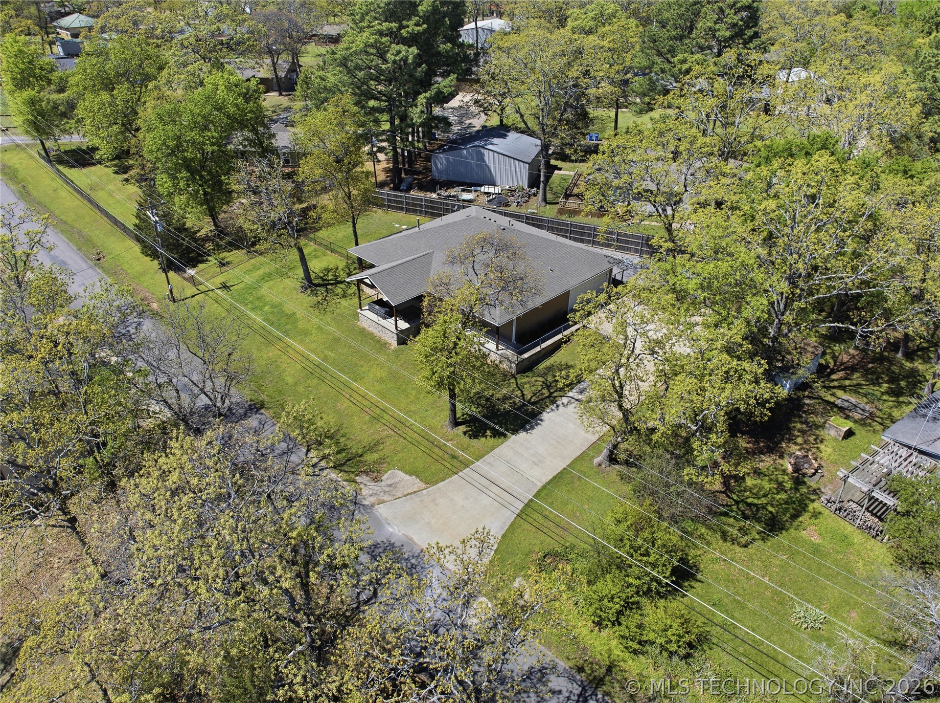 446215 E Lakeview Drive Gore OK 74435