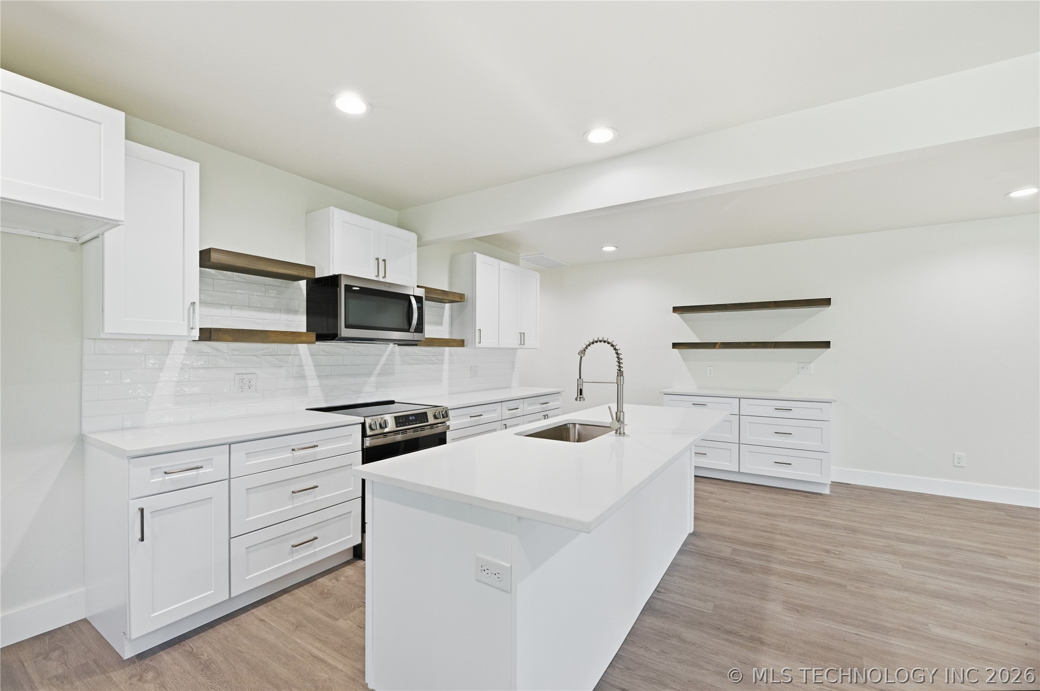 17752 E 450 Road Claremore OK 74017