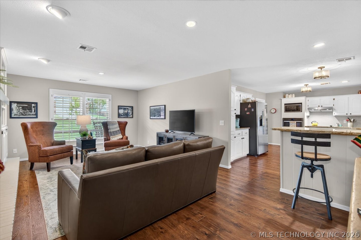 2516 Williamsburg Street S Bartlesville OK 74006