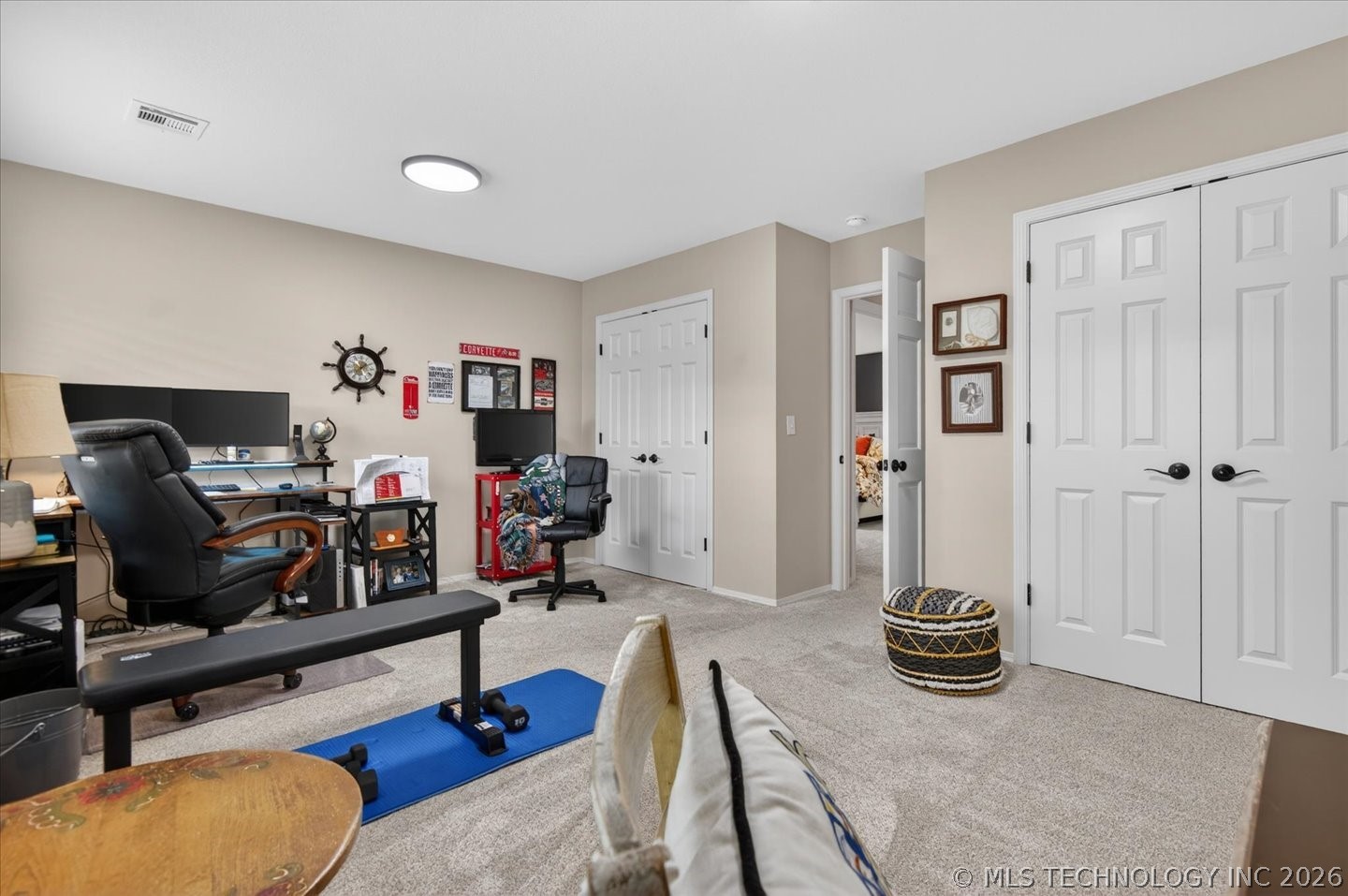2516 Williamsburg Street S Bartlesville OK 74006