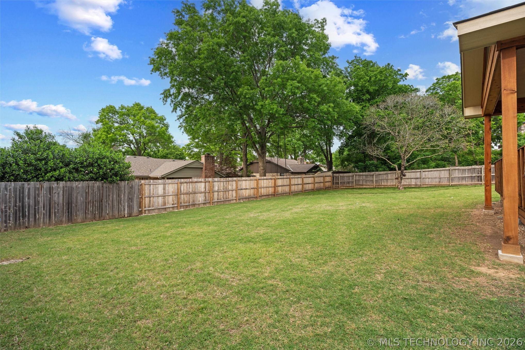 2516 Williamsburg Street S Bartlesville OK 74006
