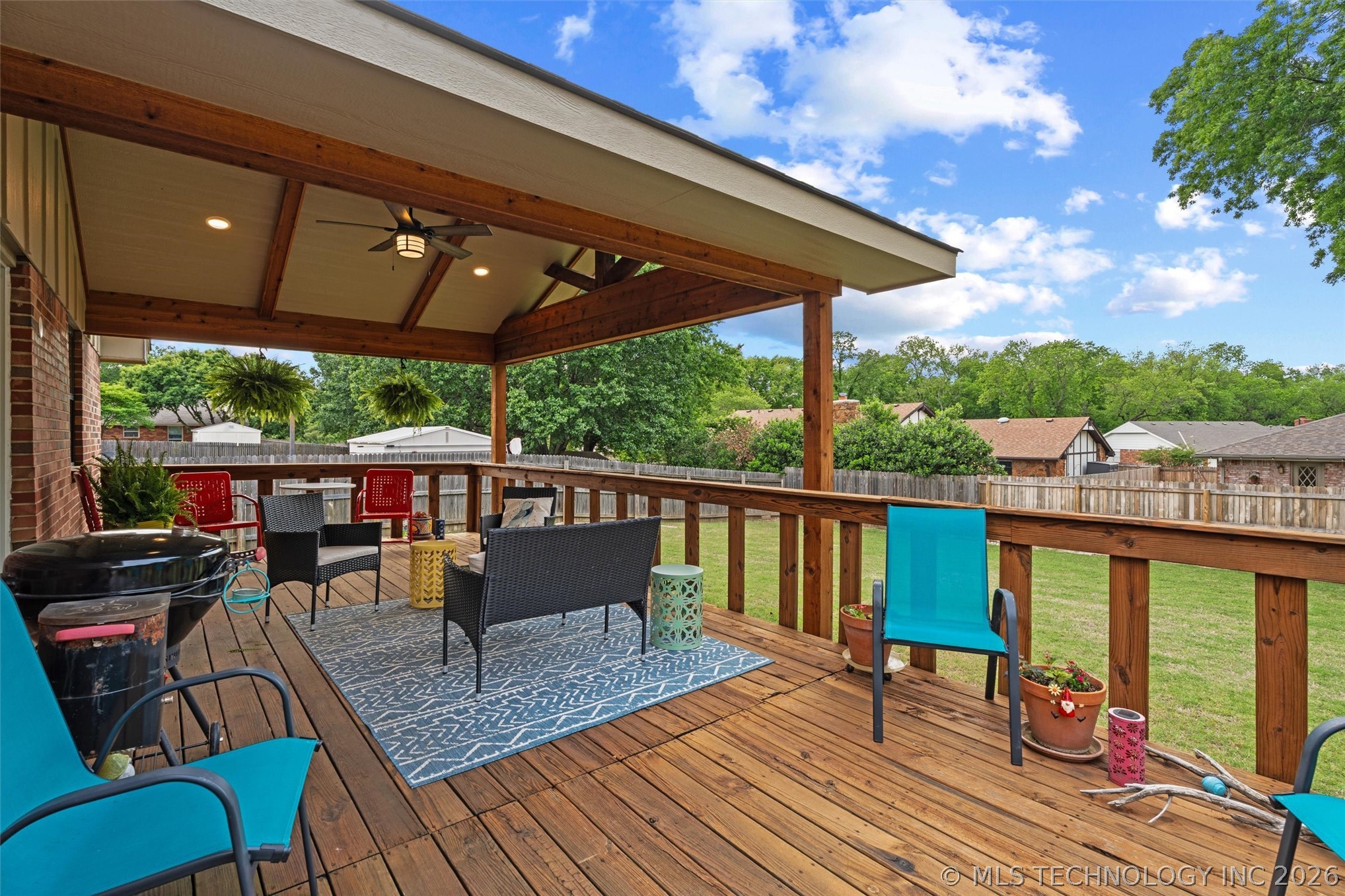 2516 Williamsburg Street S Bartlesville OK 74006
