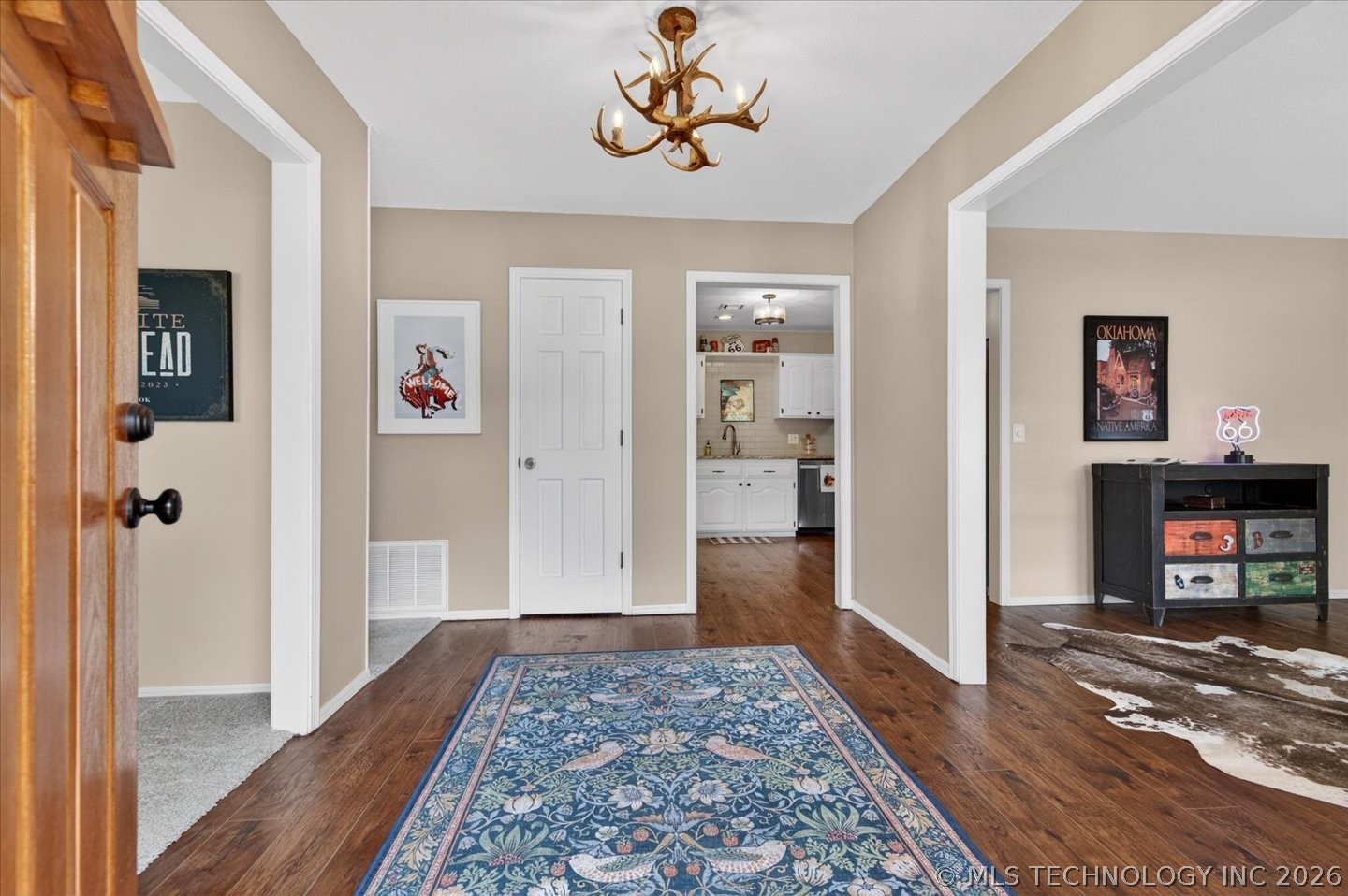 2516 Williamsburg Street S Bartlesville OK 74006