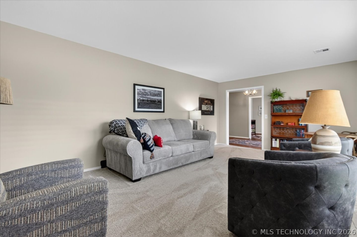 2516 Williamsburg Street S Bartlesville OK 74006