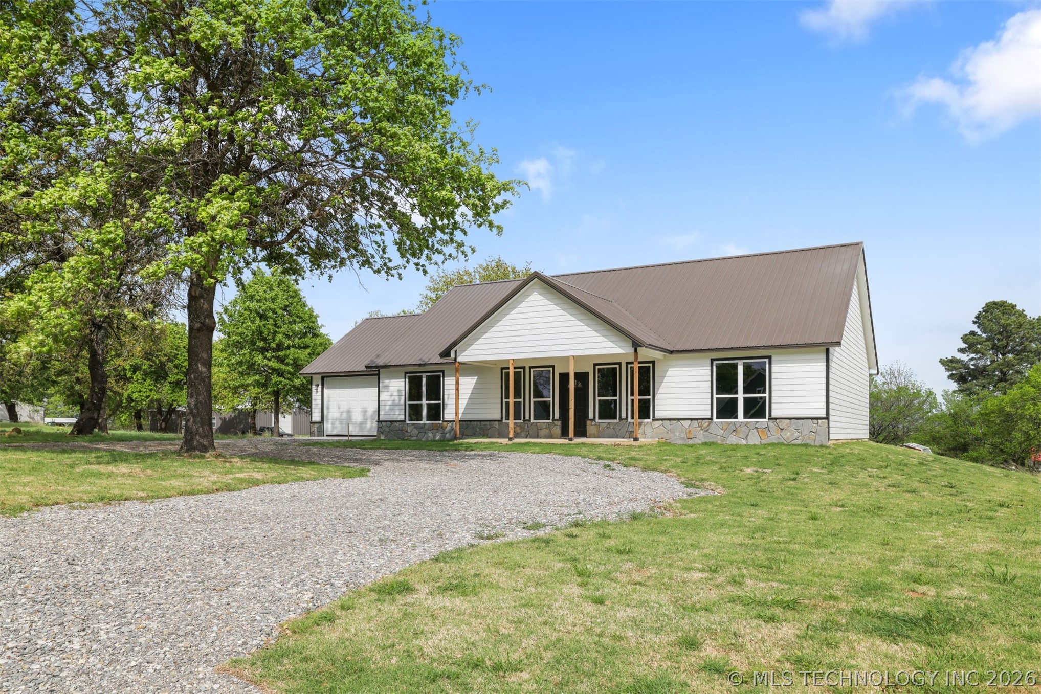 453 W 2nd Street Silo OK 74701