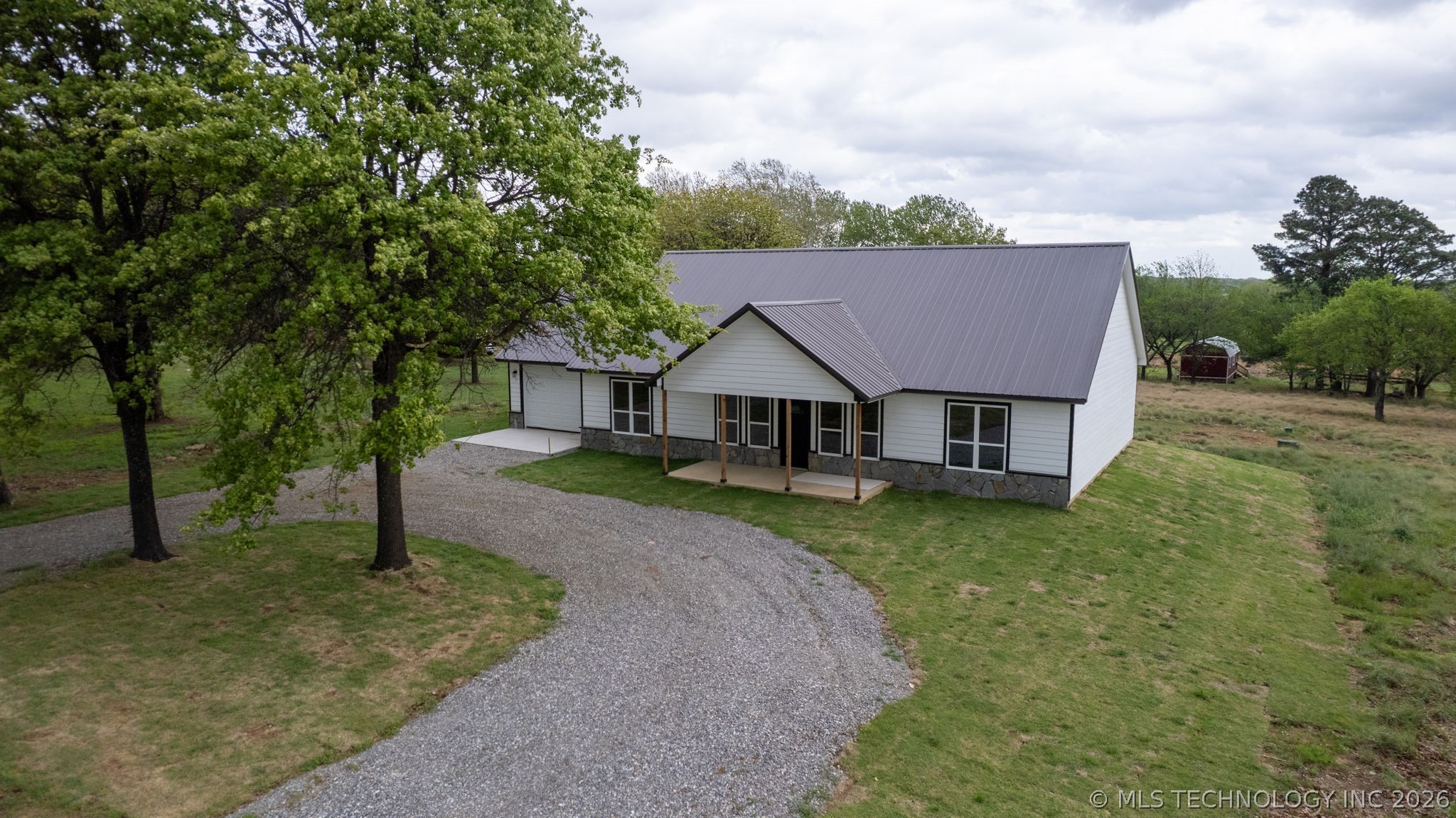 453 W 2nd Street Silo OK 74701