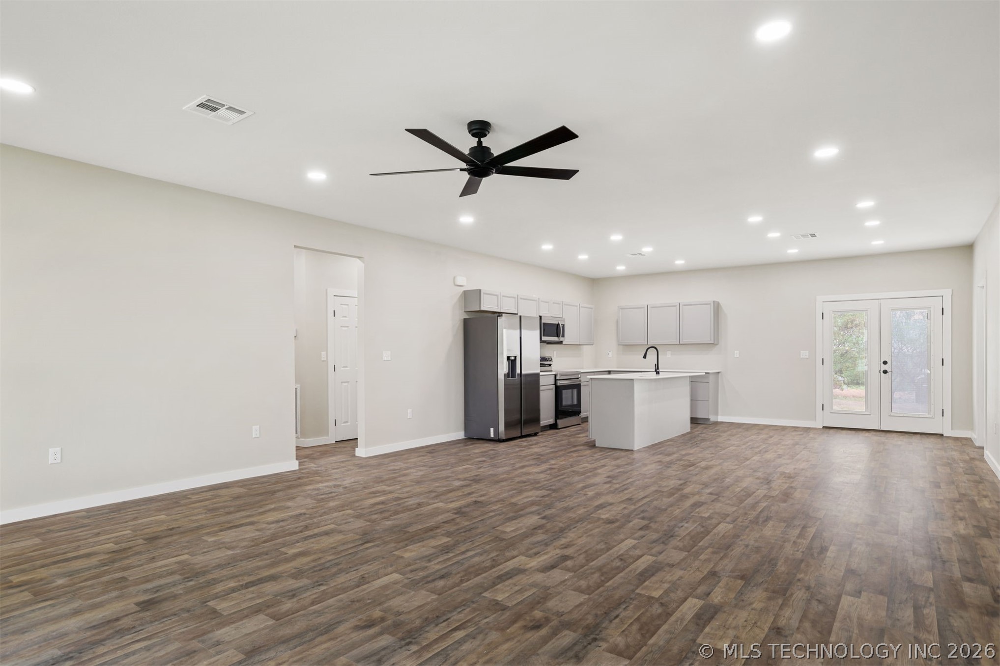 453 W 2nd Street Silo OK 74701