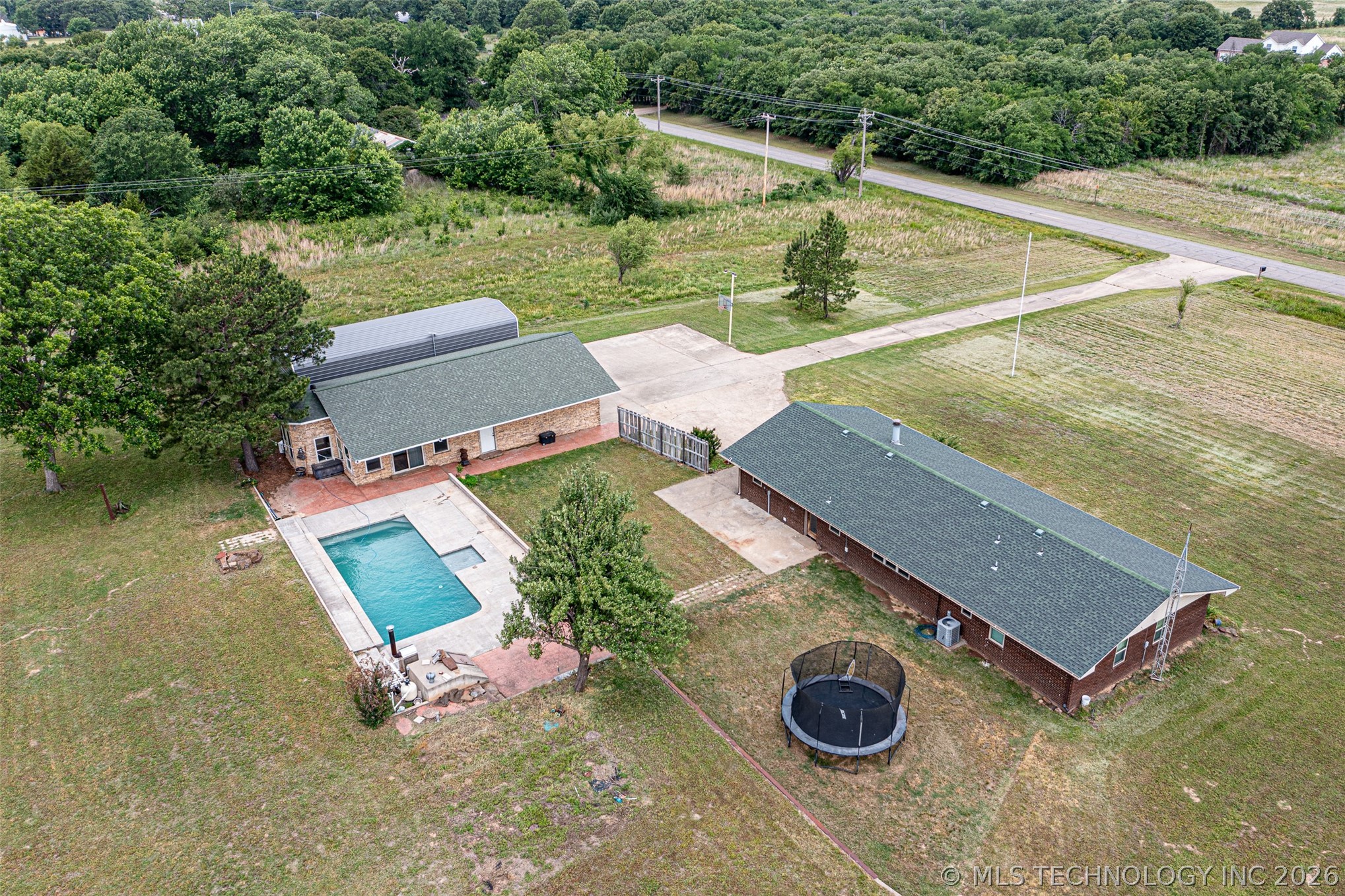 25189 Wilson Road Henryetta OK 74437
